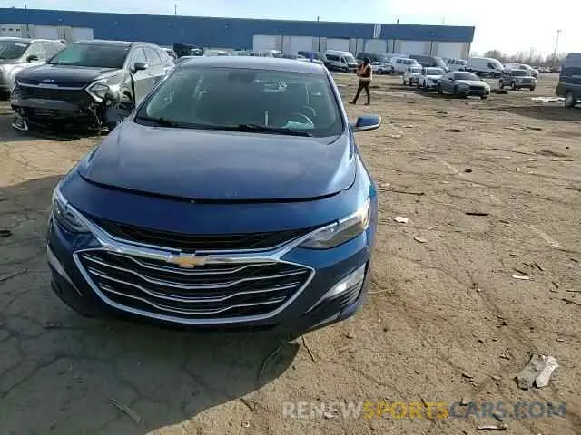 11 Photograph of a damaged car 1G1ZD5ST2KF190327 CHEVROLET MALIBU 2019