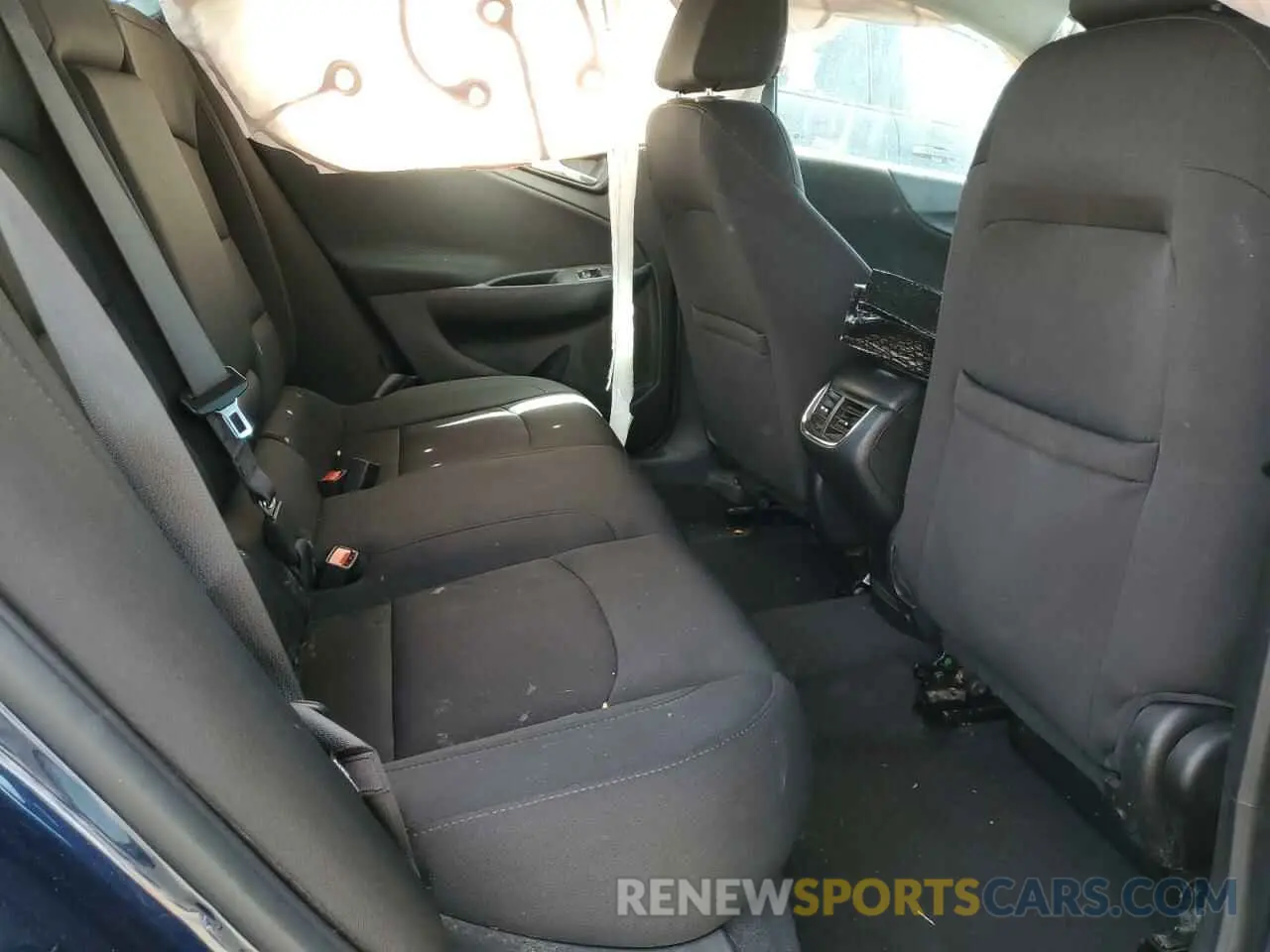 10 Photograph of a damaged car 1G1ZD5ST2KF227165 CHEVROLET MALIBU 2019