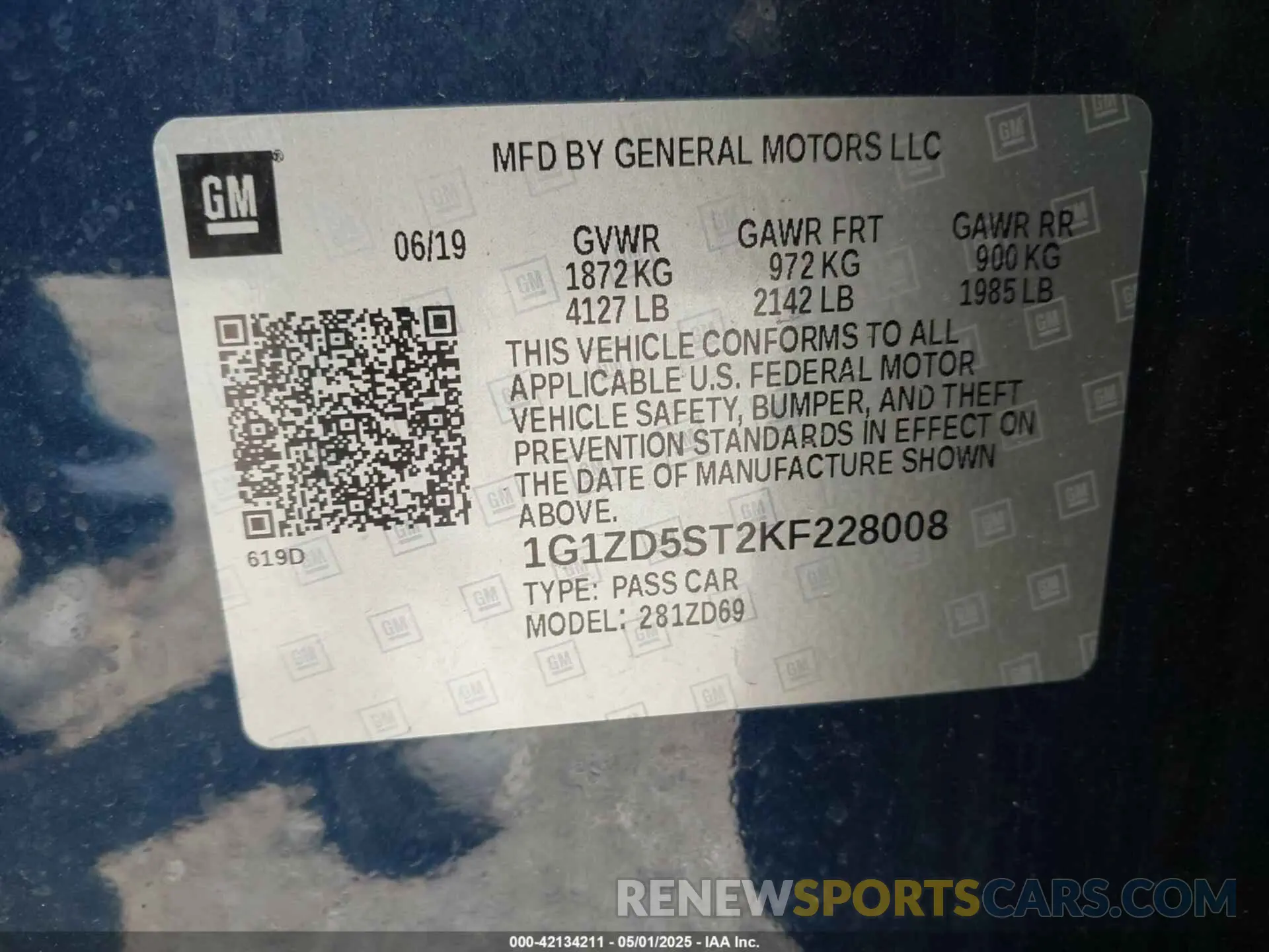9 Photograph of a damaged car 1G1ZD5ST2KF228008 CHEVROLET MALIBU 2019