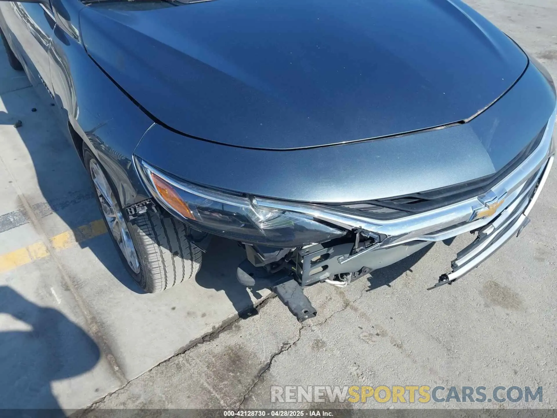 6 Photograph of a damaged car 1G1ZD5ST3KF108458 CHEVROLET MALIBU 2019