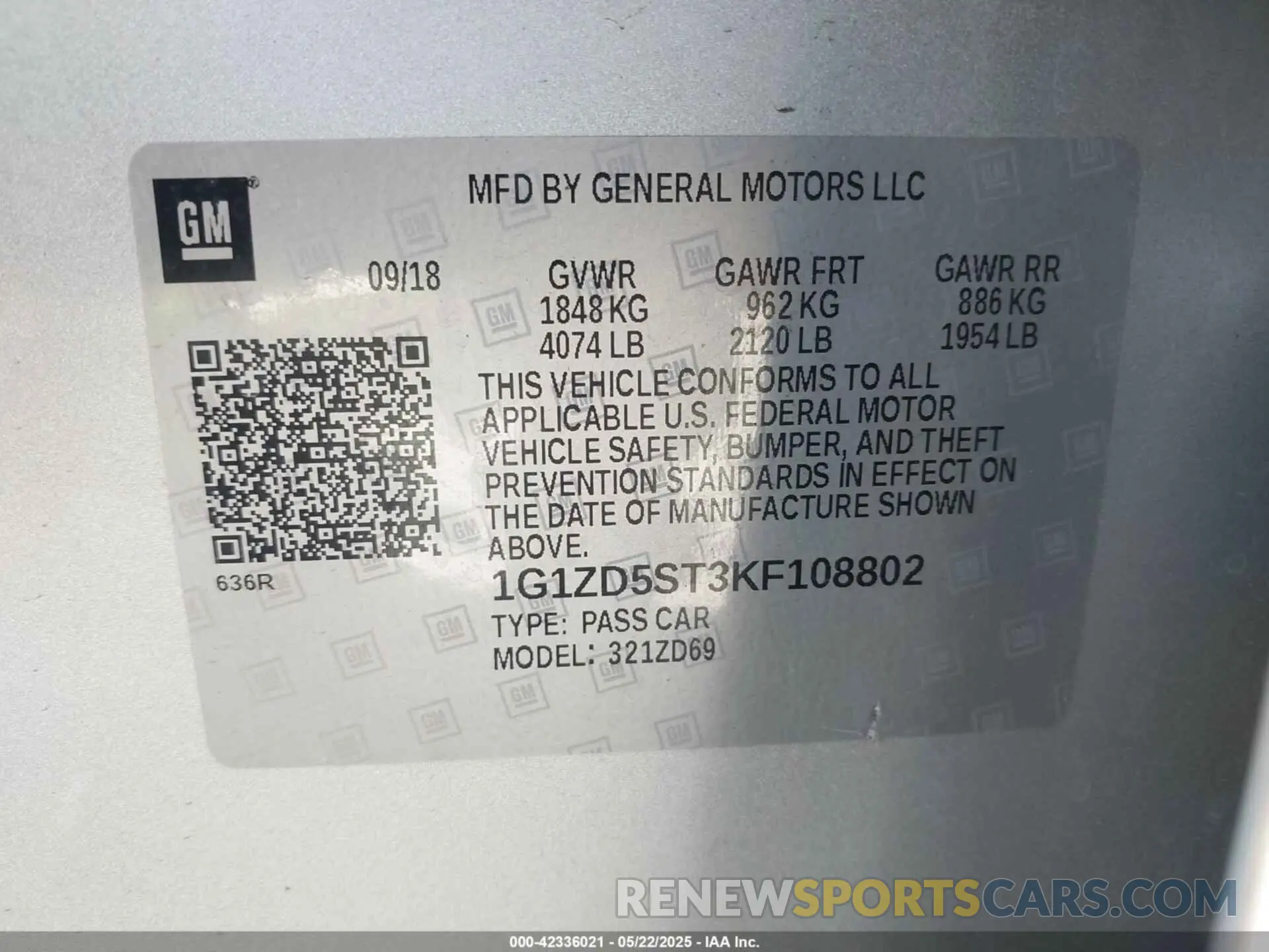 9 Photograph of a damaged car 1G1ZD5ST3KF108802 CHEVROLET MALIBU 2019
