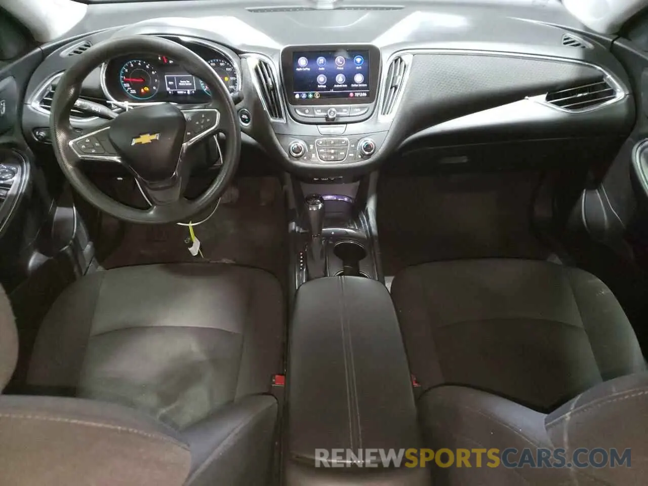 8 Photograph of a damaged car 1G1ZD5ST3KF112784 CHEVROLET MALIBU 2019