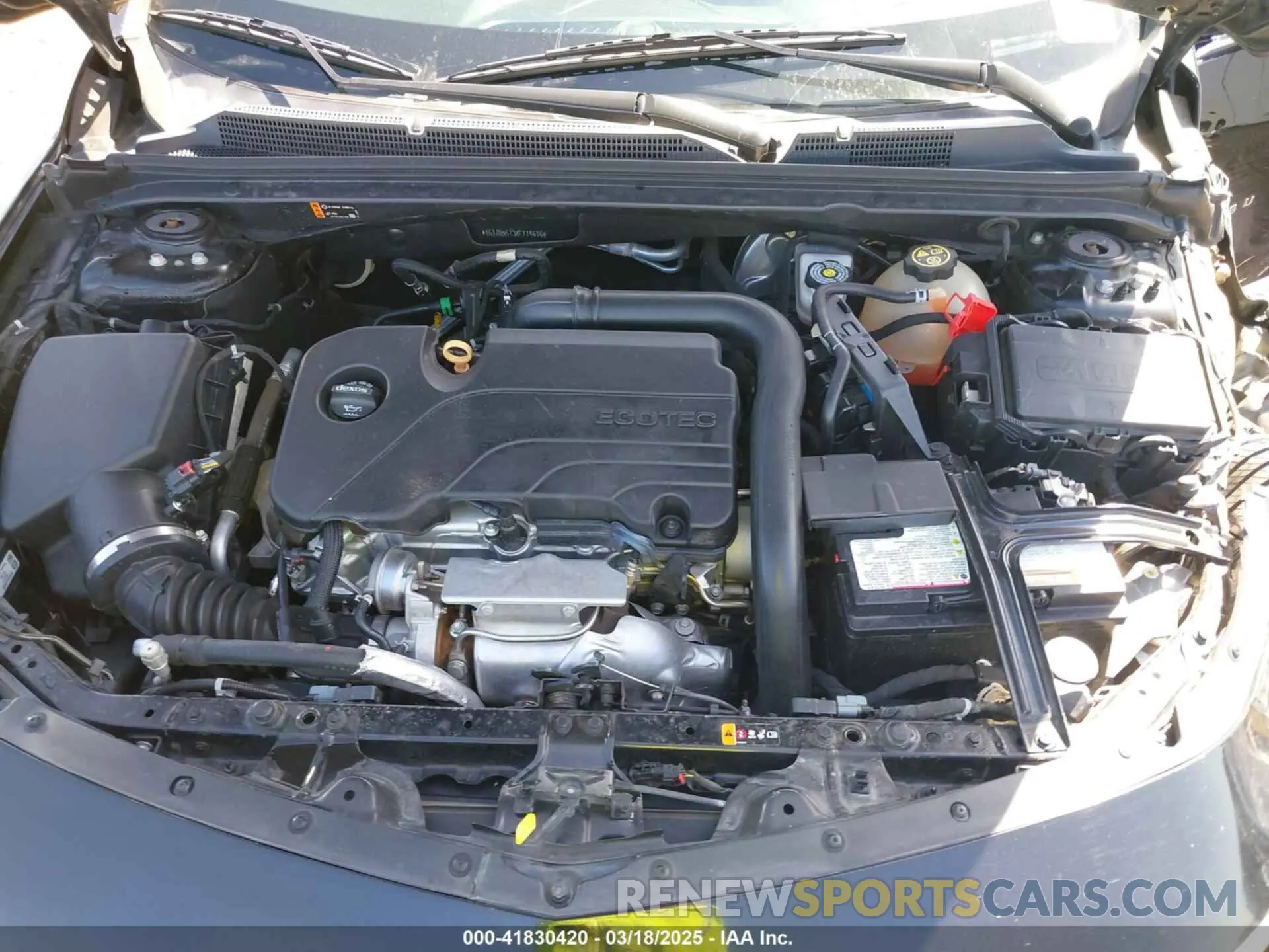 10 Photograph of a damaged car 1G1ZD5ST3KF114616 CHEVROLET MALIBU 2019