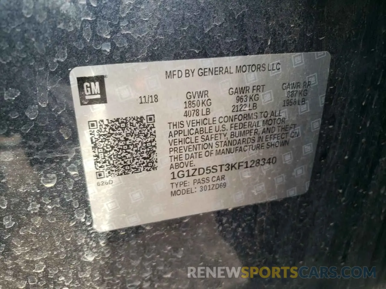 12 Photograph of a damaged car 1G1ZD5ST3KF128340 CHEVROLET MALIBU 2019