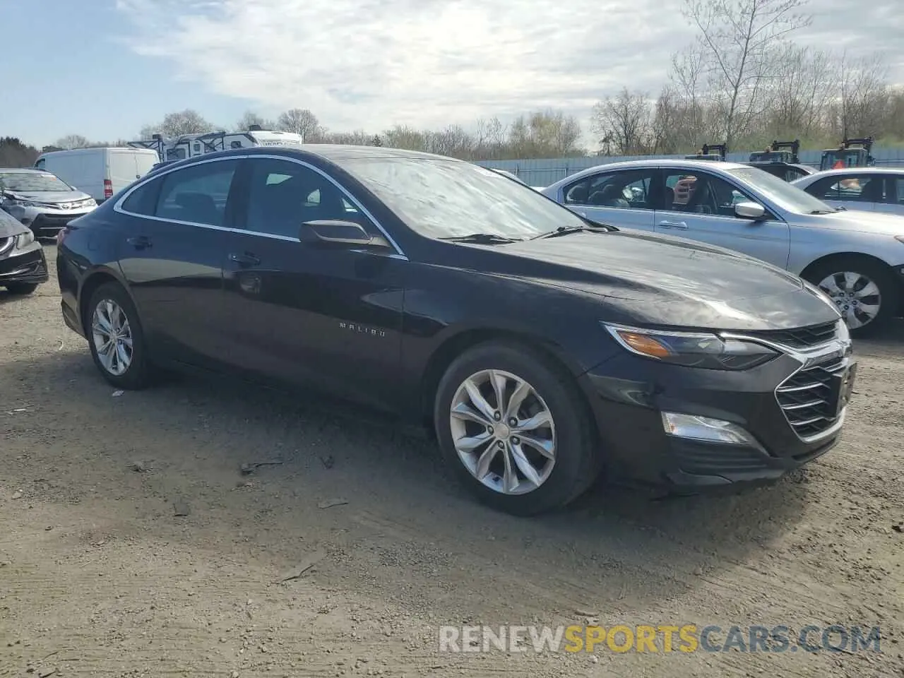 4 Photograph of a damaged car 1G1ZD5ST3KF129892 CHEVROLET MALIBU 2019