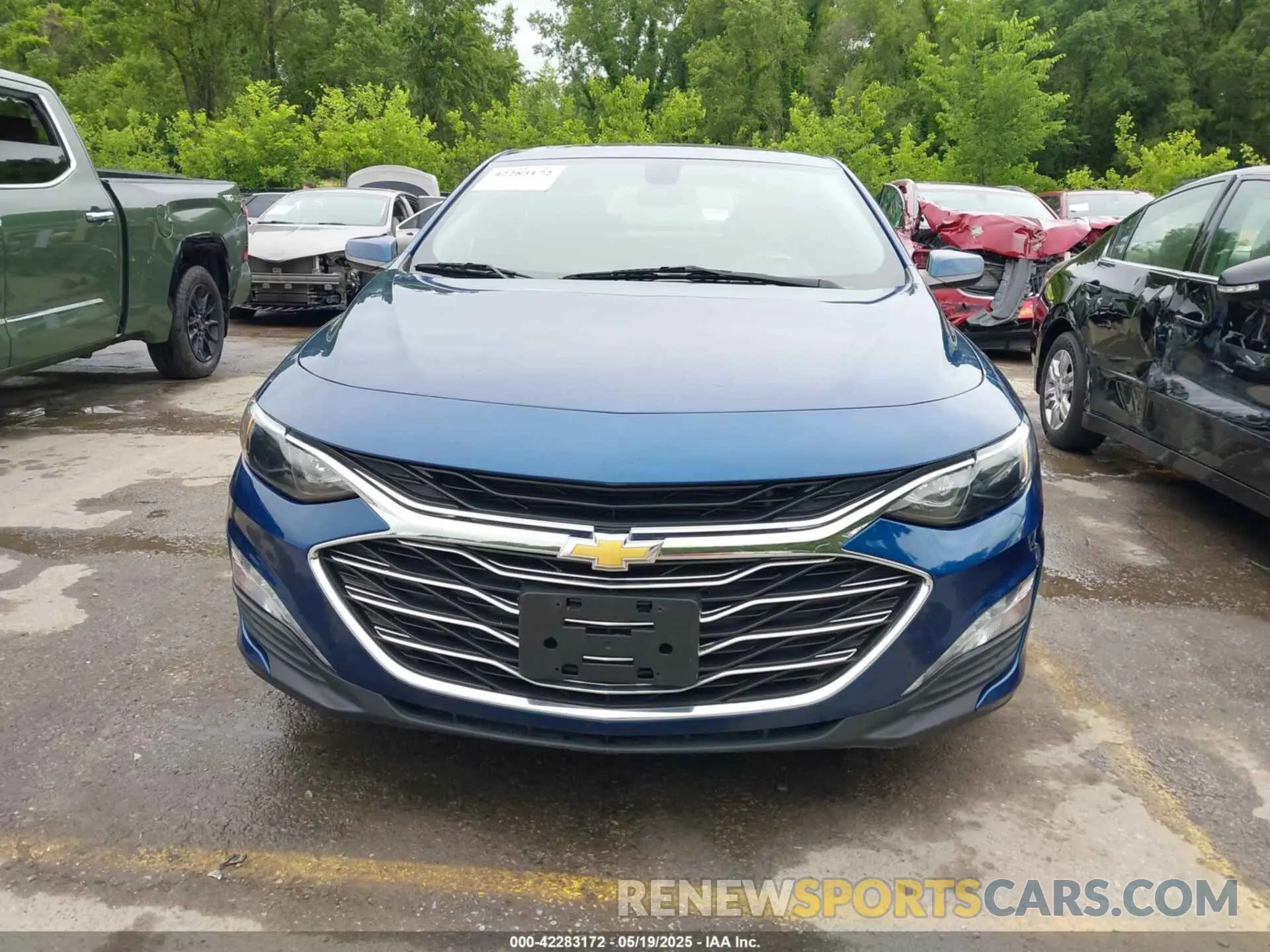 13 Photograph of a damaged car 1G1ZD5ST3KF144649 CHEVROLET MALIBU 2019