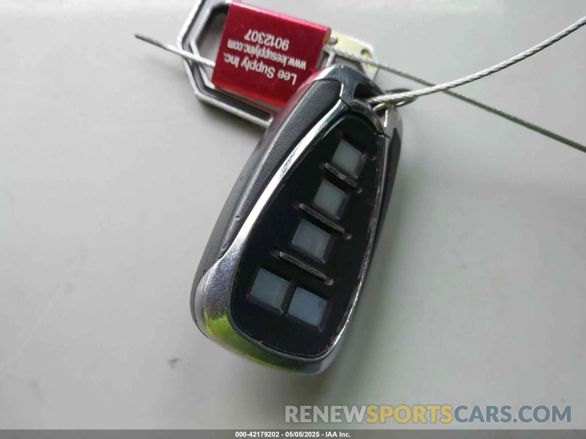 11 Photograph of a damaged car 1G1ZD5ST3KF164612 CHEVROLET MALIBU 2019