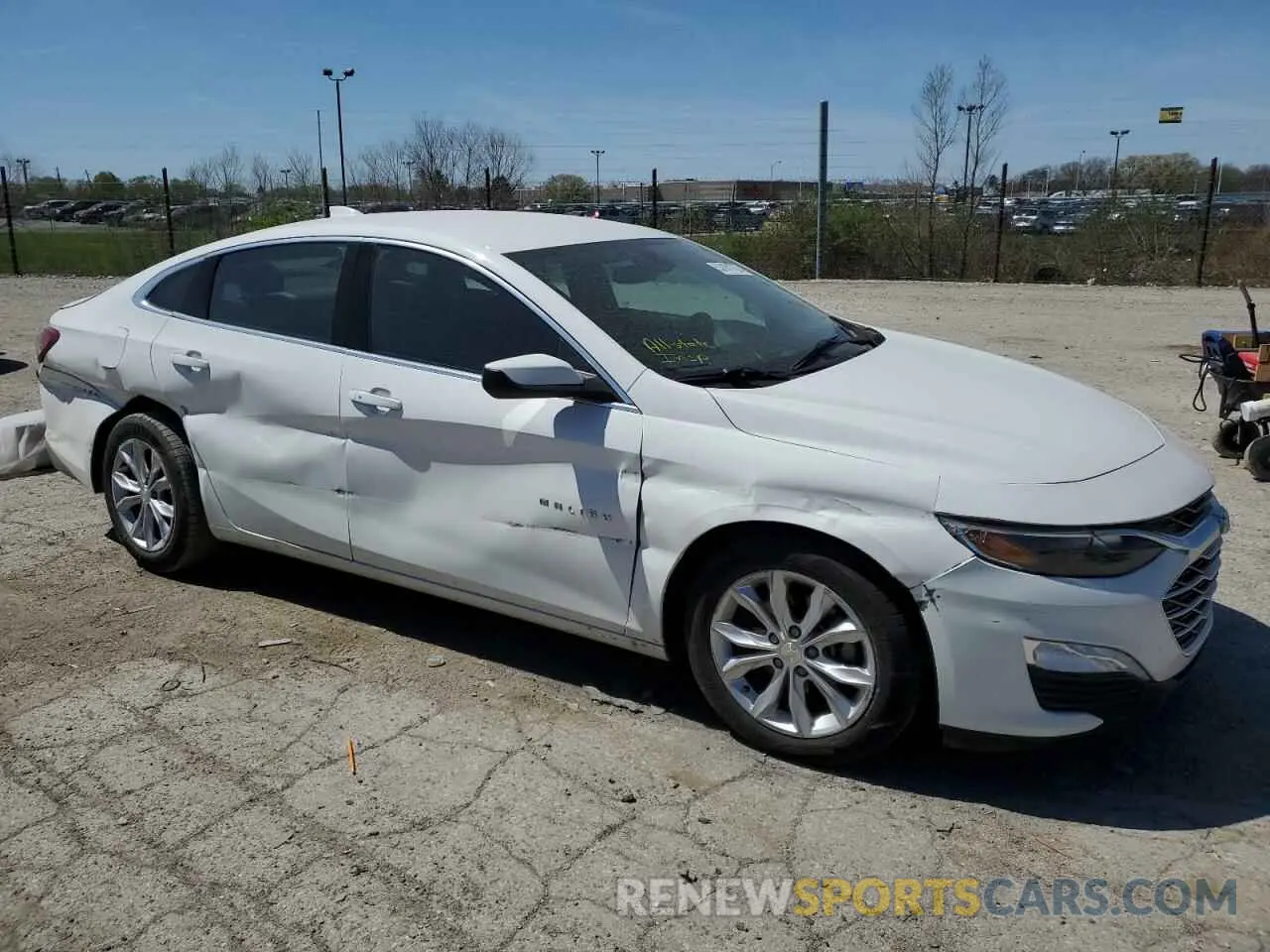 4 Photograph of a damaged car 1G1ZD5ST3KF176310 CHEVROLET MALIBU 2019