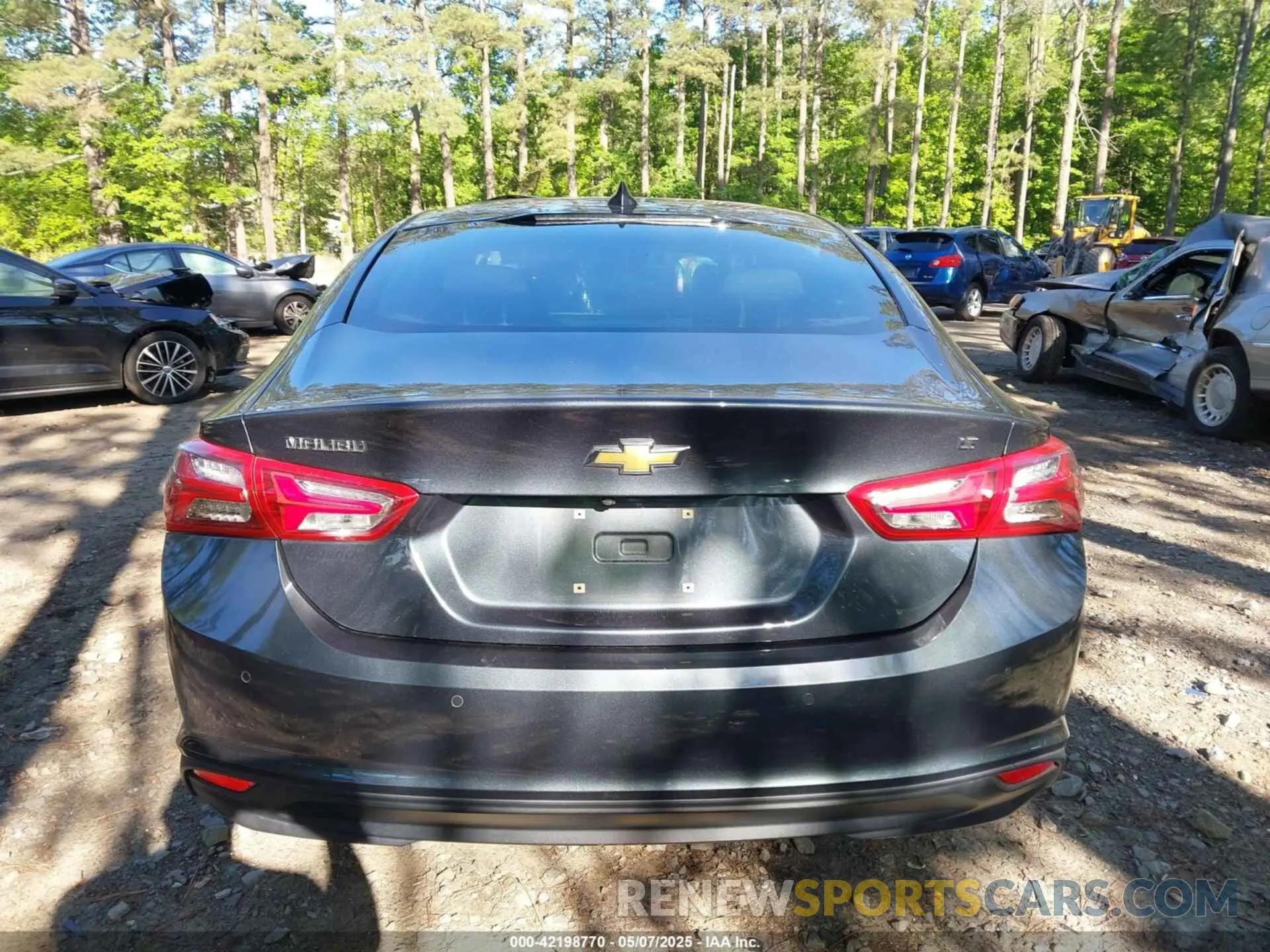 16 Photograph of a damaged car 1G1ZD5ST3KF192880 CHEVROLET MALIBU 2019
