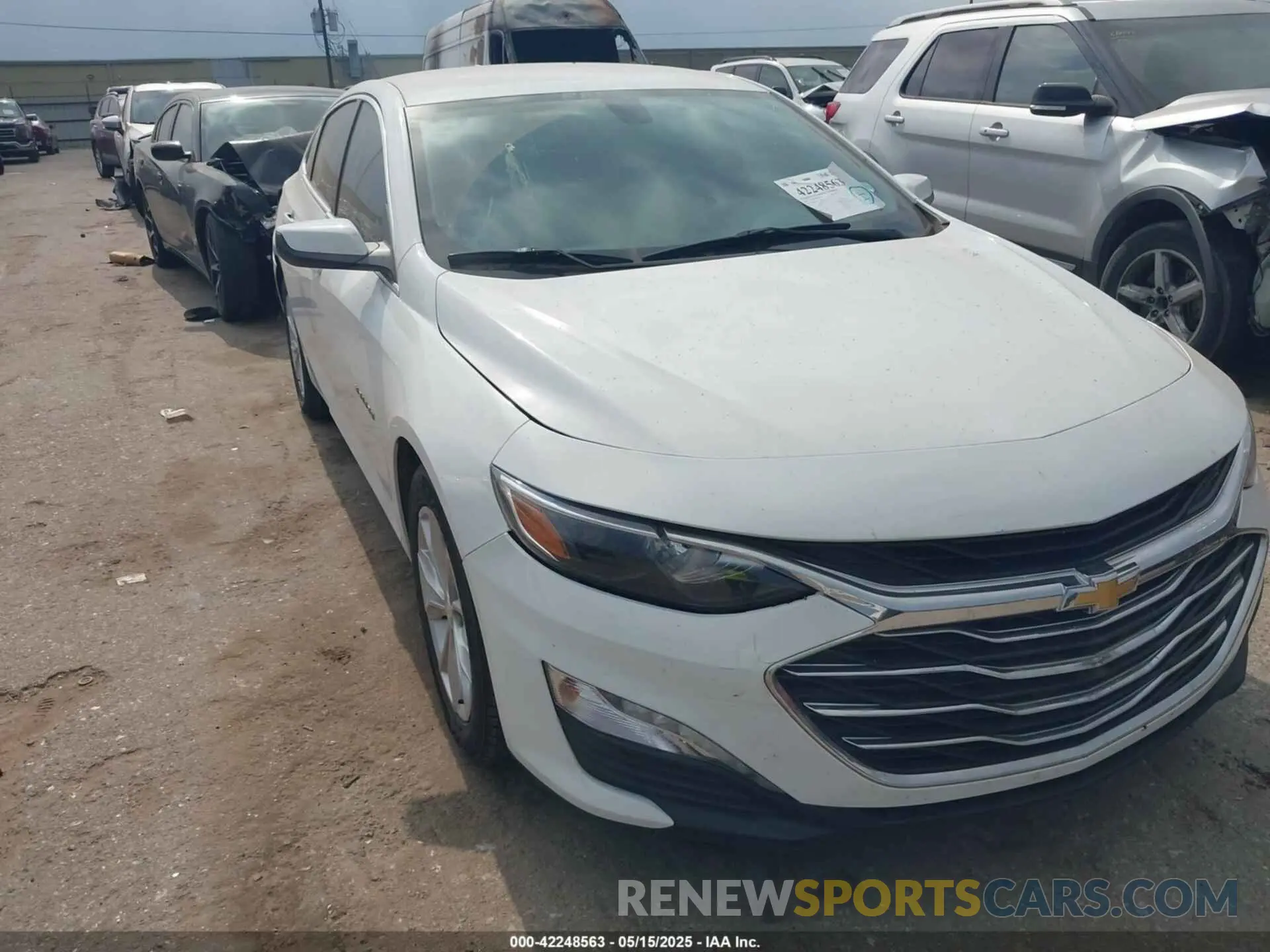 1 Photograph of a damaged car 1G1ZD5ST3KF200993 CHEVROLET MALIBU 2019