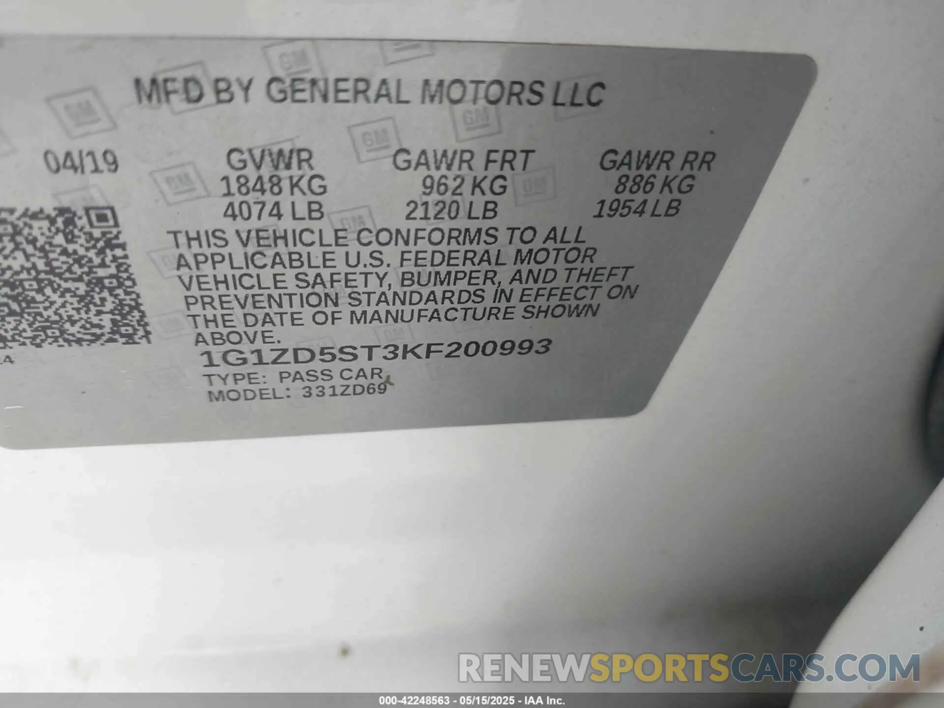 9 Photograph of a damaged car 1G1ZD5ST3KF200993 CHEVROLET MALIBU 2019