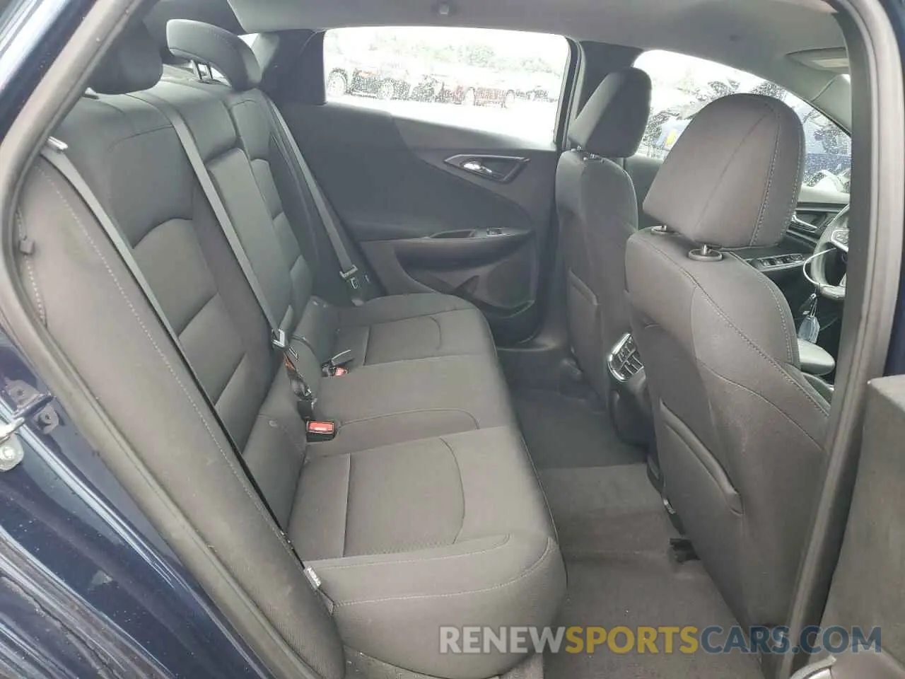 10 Photograph of a damaged car 1G1ZD5ST3KF207331 CHEVROLET MALIBU 2019