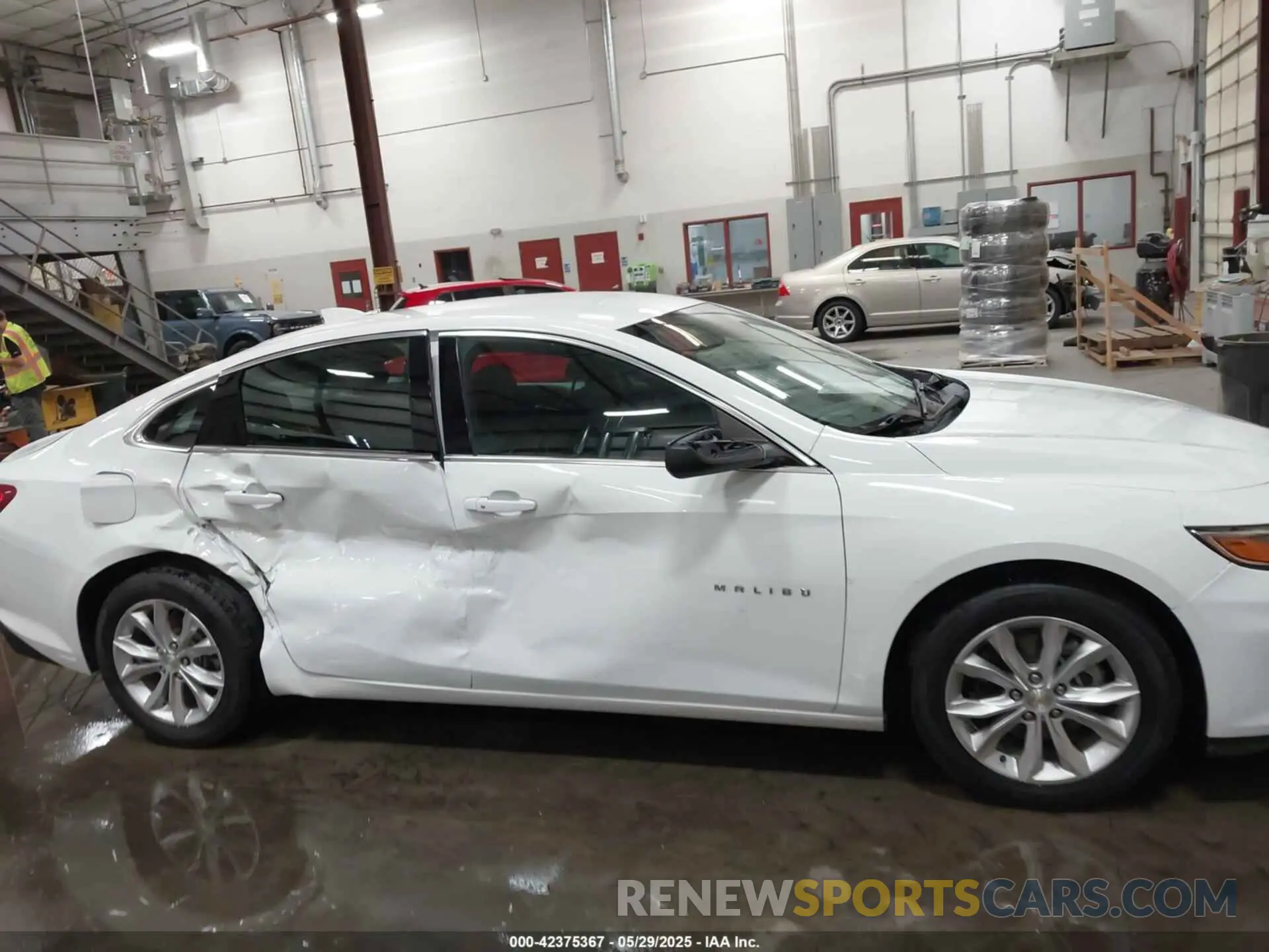 12 Photograph of a damaged car 1G1ZD5ST3KF215722 CHEVROLET MALIBU 2019