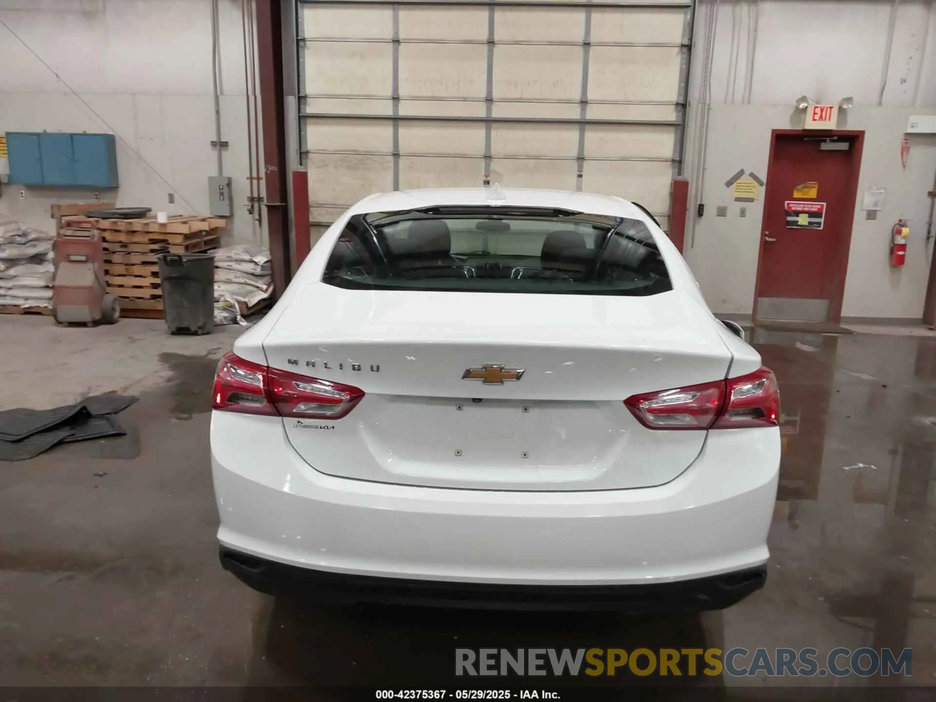 15 Photograph of a damaged car 1G1ZD5ST3KF215722 CHEVROLET MALIBU 2019
