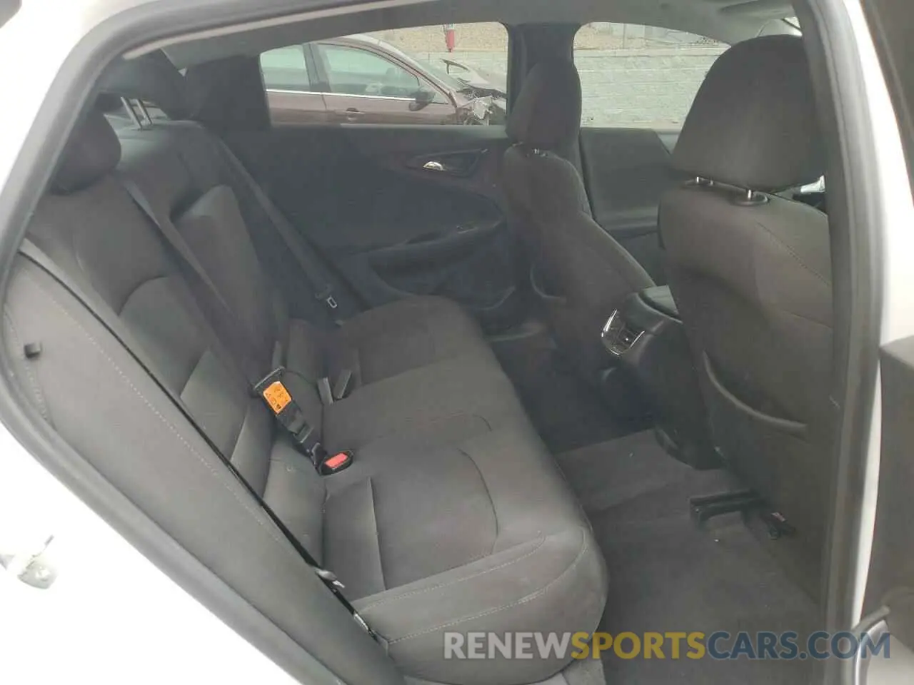 11 Photograph of a damaged car 1G1ZD5ST4KF105018 CHEVROLET MALIBU 2019