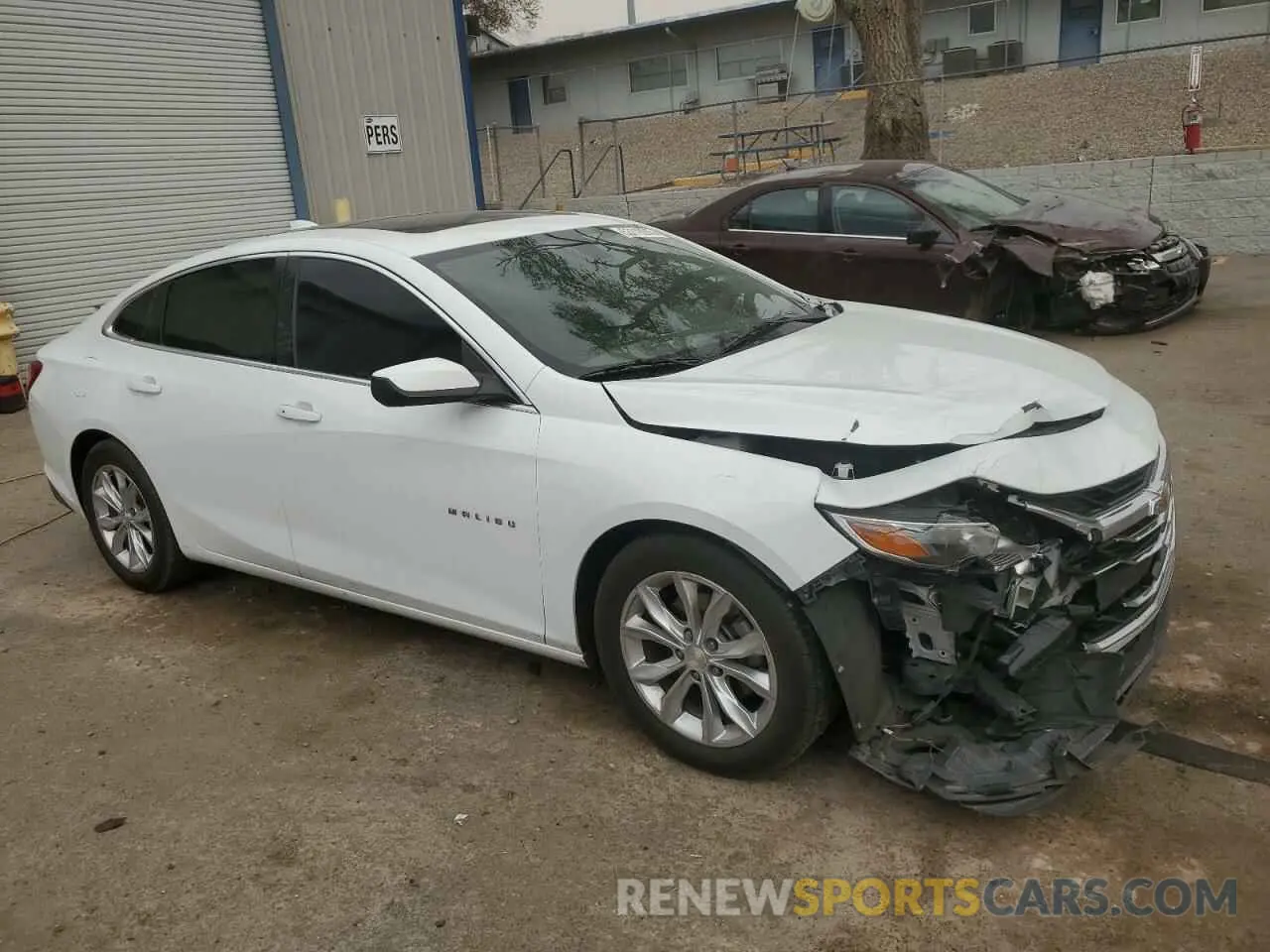 4 Photograph of a damaged car 1G1ZD5ST4KF105018 CHEVROLET MALIBU 2019