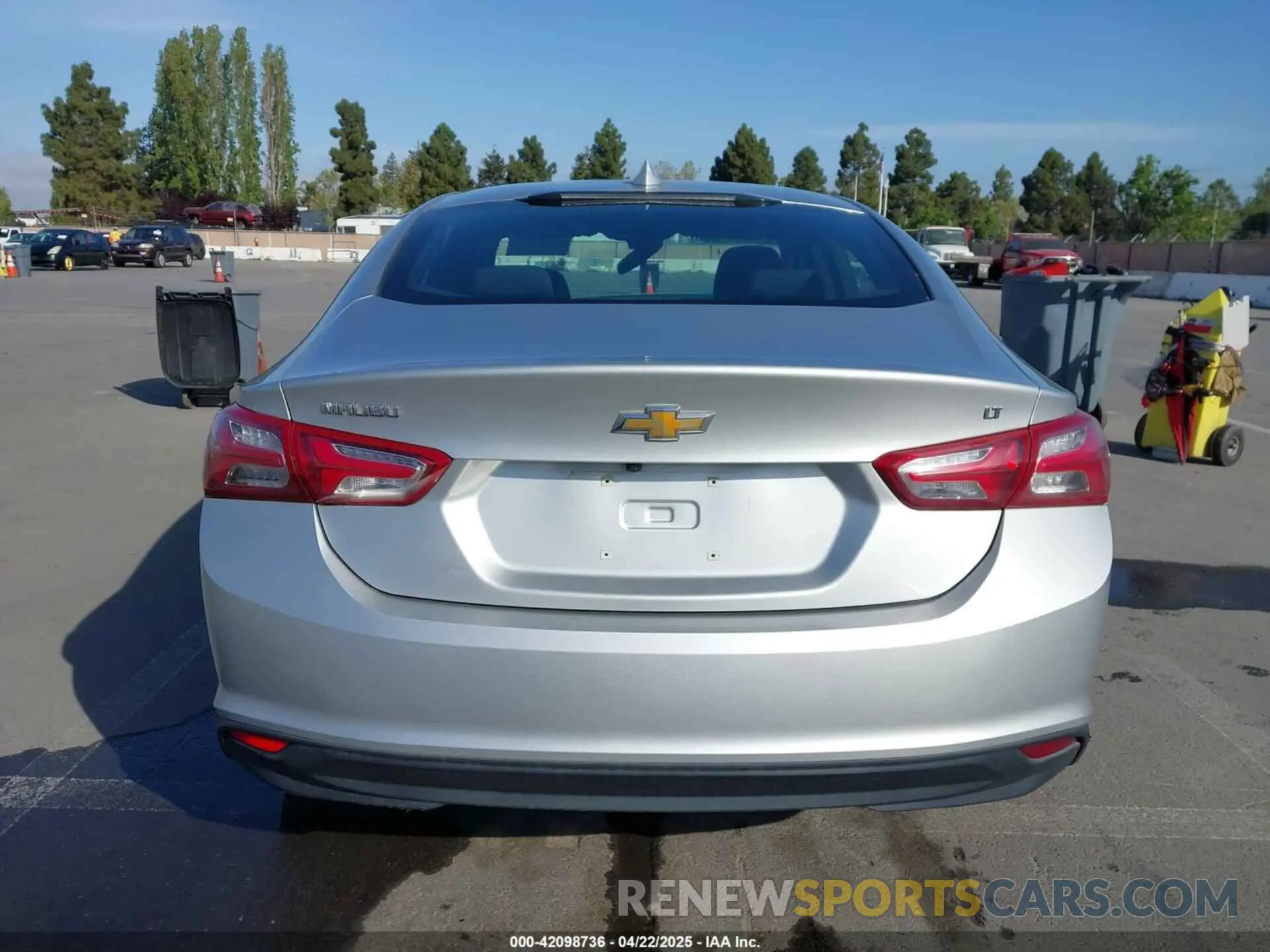 16 Photograph of a damaged car 1G1ZD5ST4KF109179 CHEVROLET MALIBU 2019