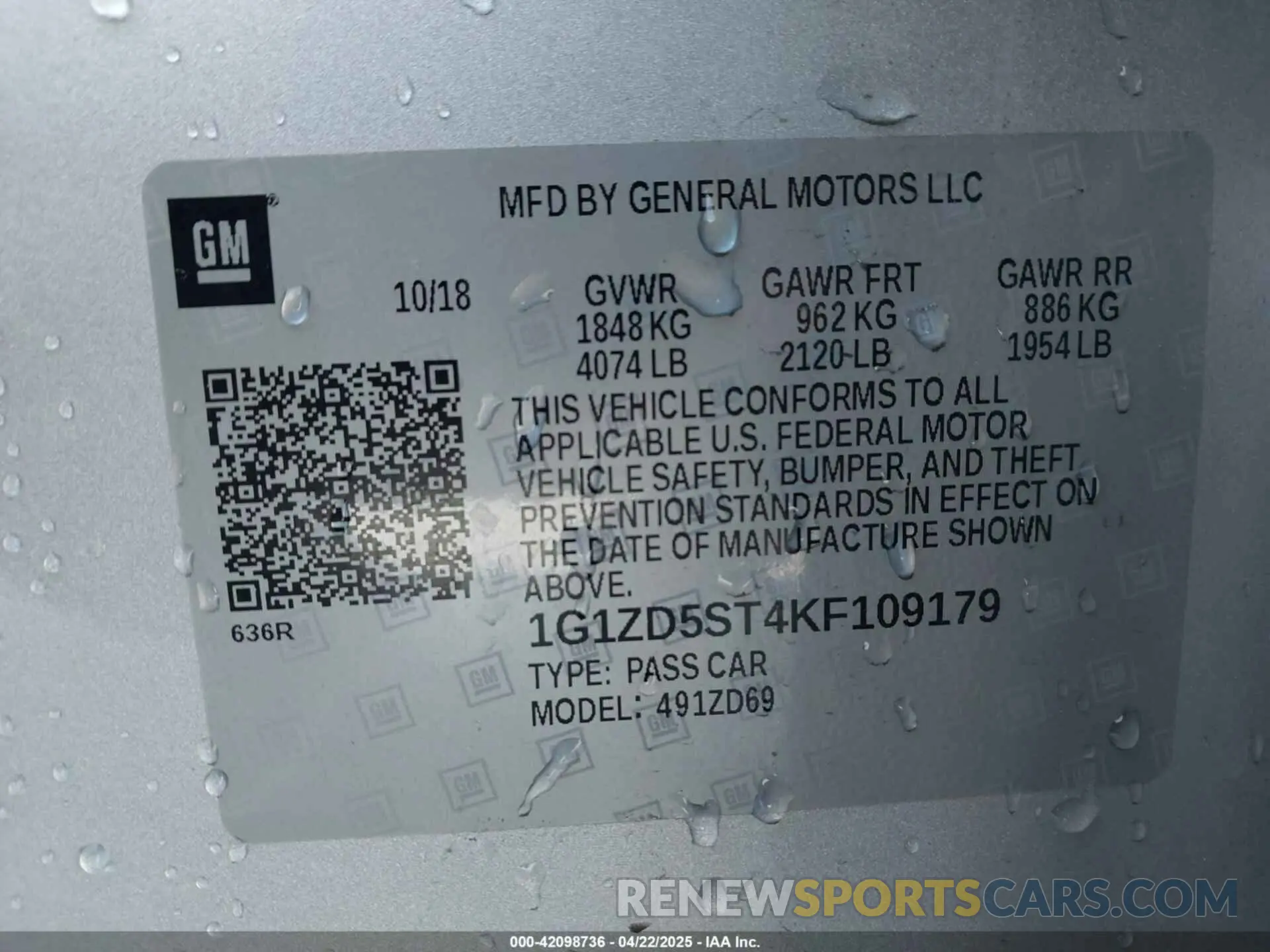 9 Photograph of a damaged car 1G1ZD5ST4KF109179 CHEVROLET MALIBU 2019