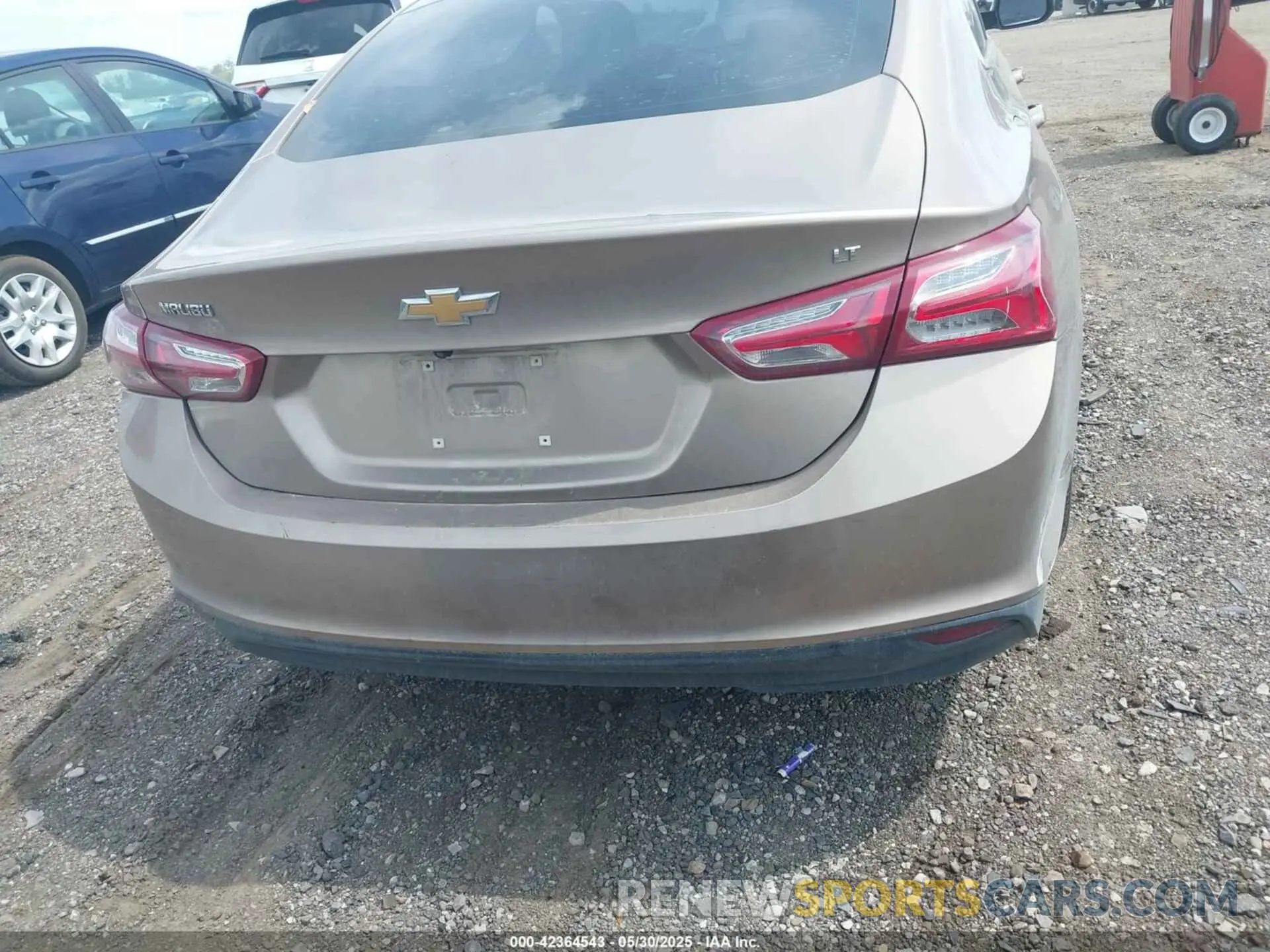 16 Photograph of a damaged car 1G1ZD5ST4KF112678 CHEVROLET MALIBU 2019