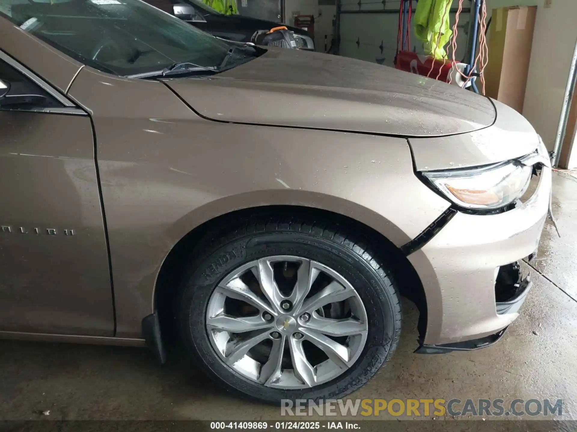 19 Photograph of a damaged car 1G1ZD5ST4KF122403 CHEVROLET MALIBU 2019