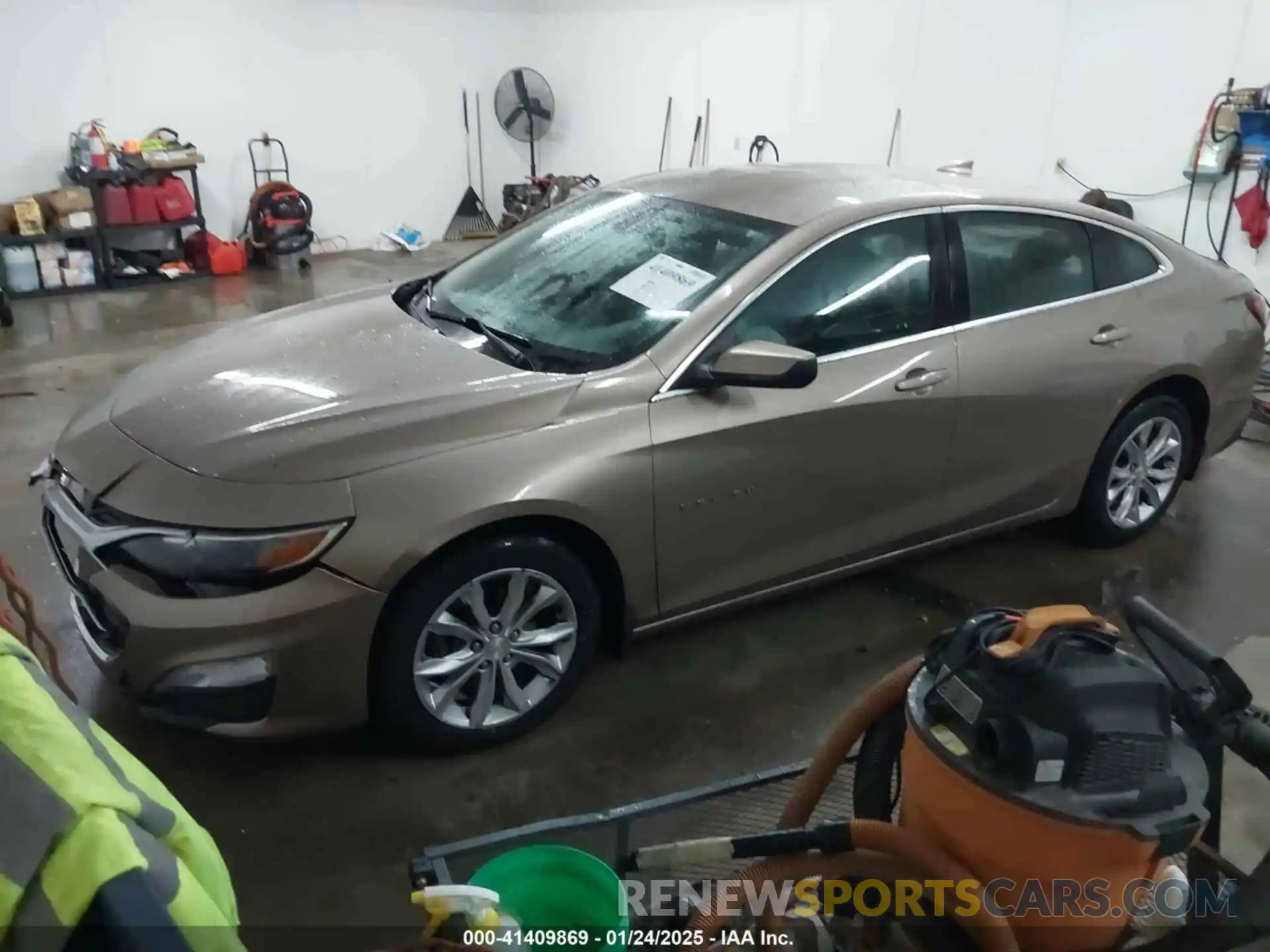 2 Photograph of a damaged car 1G1ZD5ST4KF122403 CHEVROLET MALIBU 2019