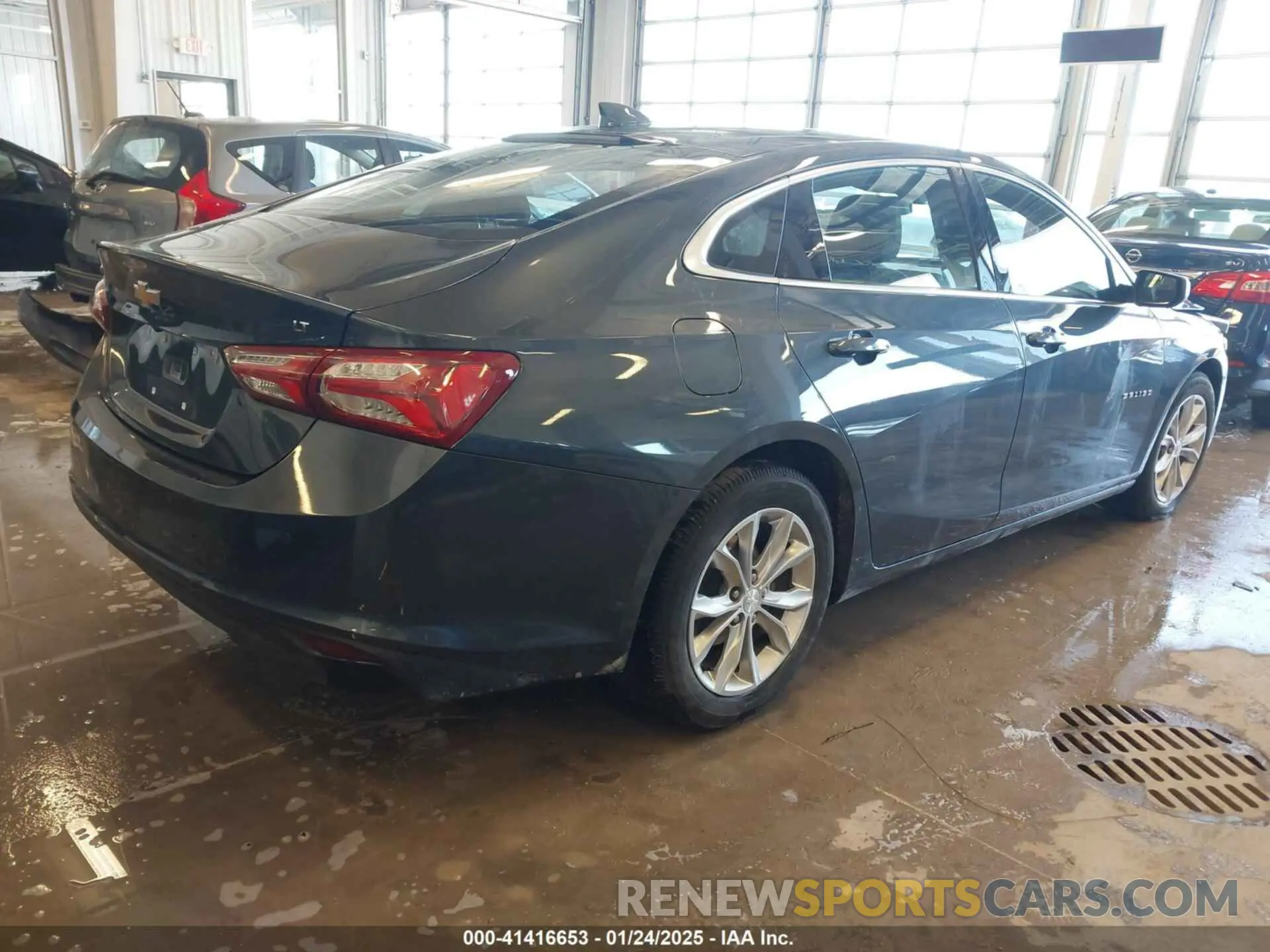 4 Photograph of a damaged car 1G1ZD5ST4KF126483 CHEVROLET MALIBU 2019