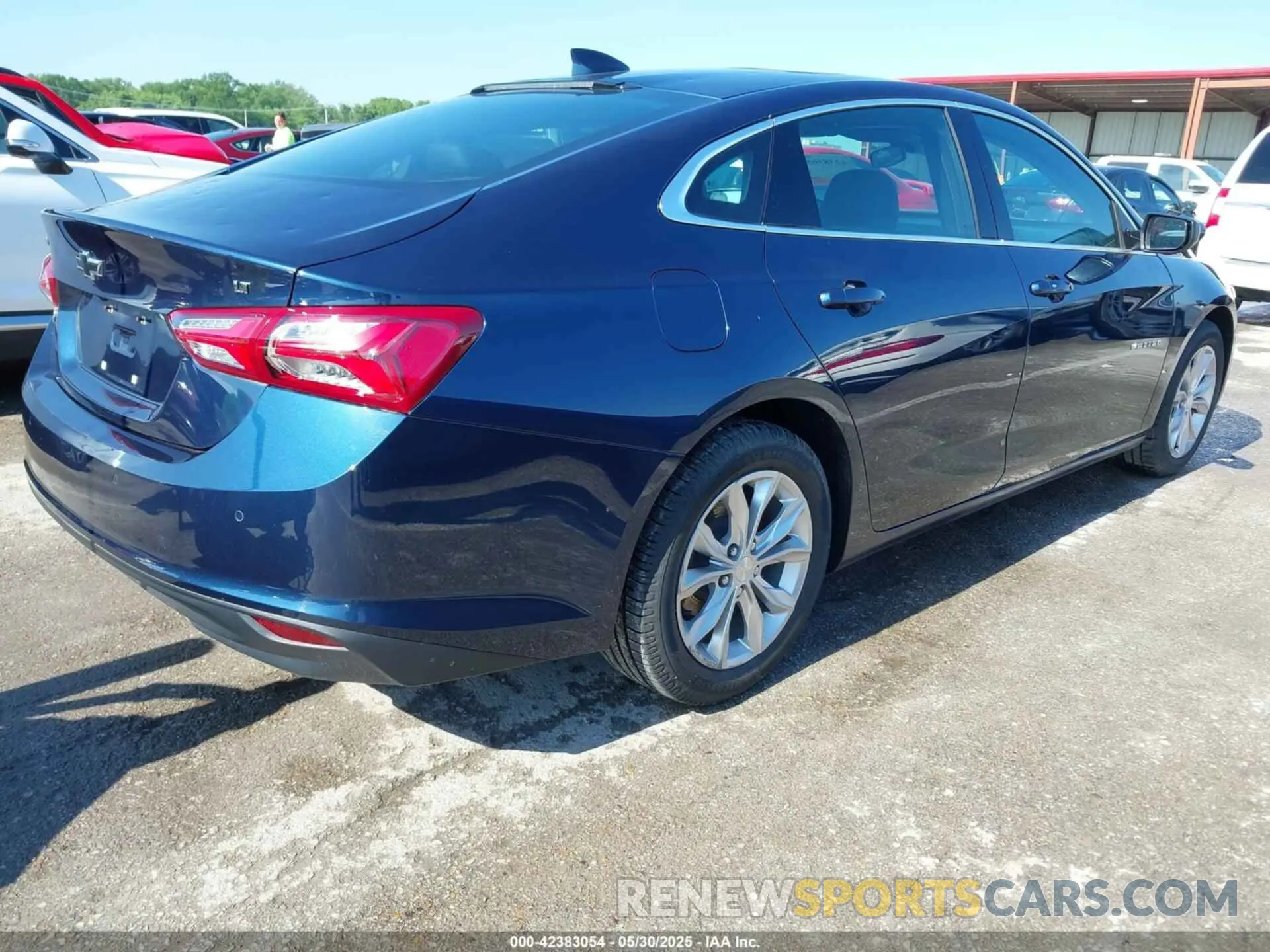 4 Photograph of a damaged car 1G1ZD5ST4KF128377 CHEVROLET MALIBU 2019