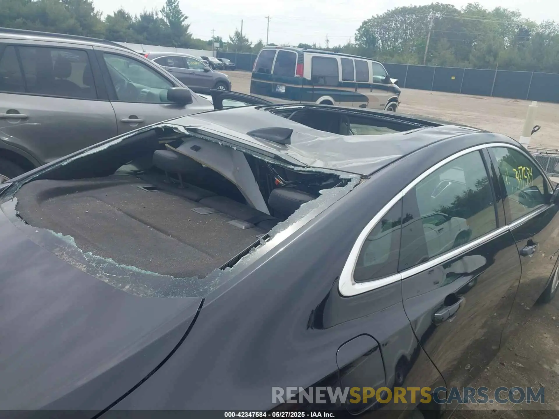 6 Photograph of a damaged car 1G1ZD5ST4KF139217 CHEVROLET MALIBU 2019