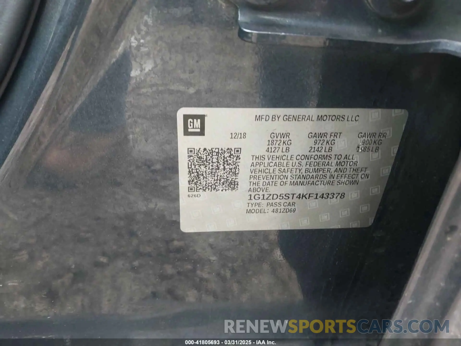 9 Photograph of a damaged car 1G1ZD5ST4KF143378 CHEVROLET MALIBU 2019