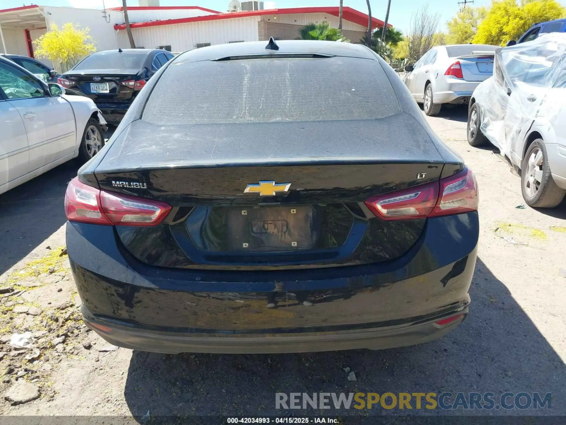 17 Photograph of a damaged car 1G1ZD5ST4KF155367 CHEVROLET MALIBU 2019