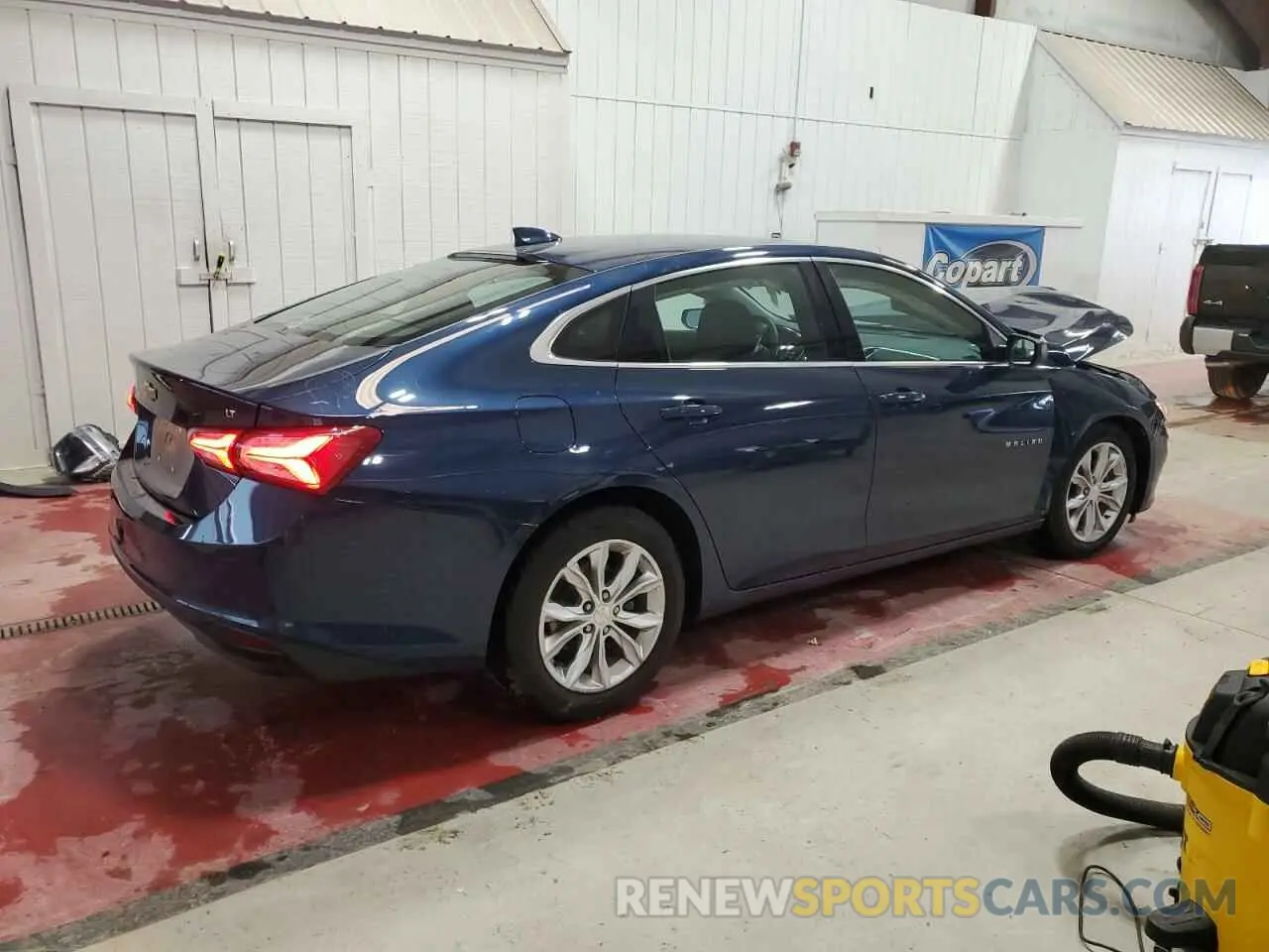 3 Photograph of a damaged car 1G1ZD5ST4KF188000 CHEVROLET MALIBU 2019