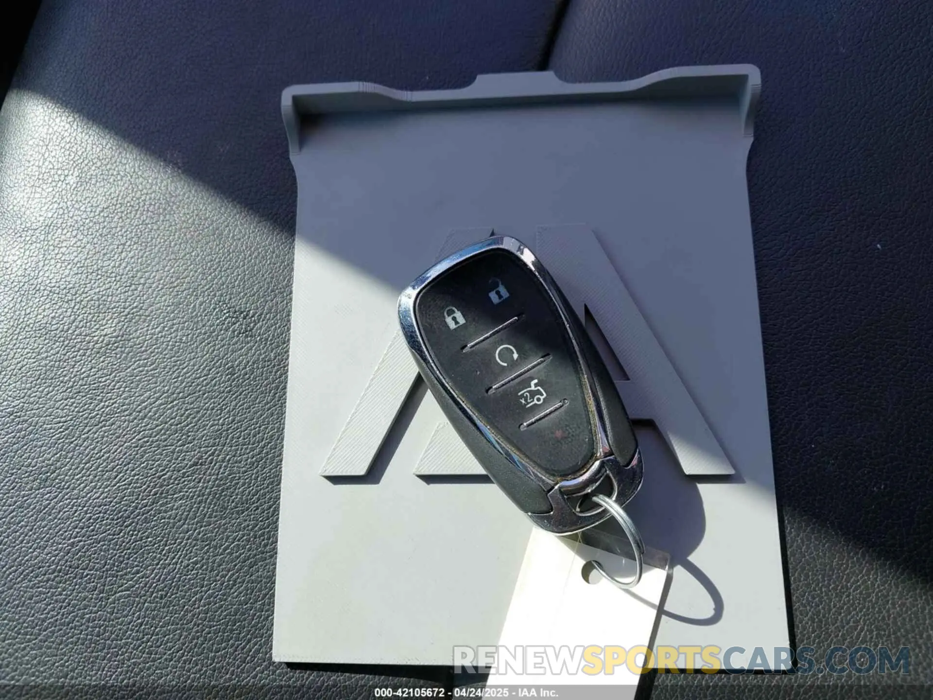 11 Photograph of a damaged car 1G1ZD5ST4KF189616 CHEVROLET MALIBU 2019