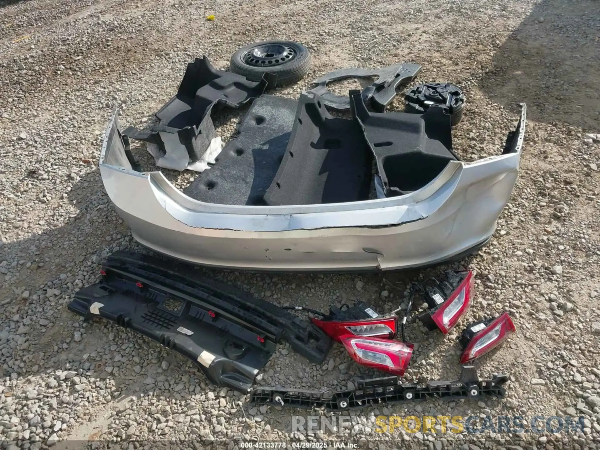 12 Photograph of a damaged car 1G1ZD5ST5KF108686 CHEVROLET MALIBU 2019