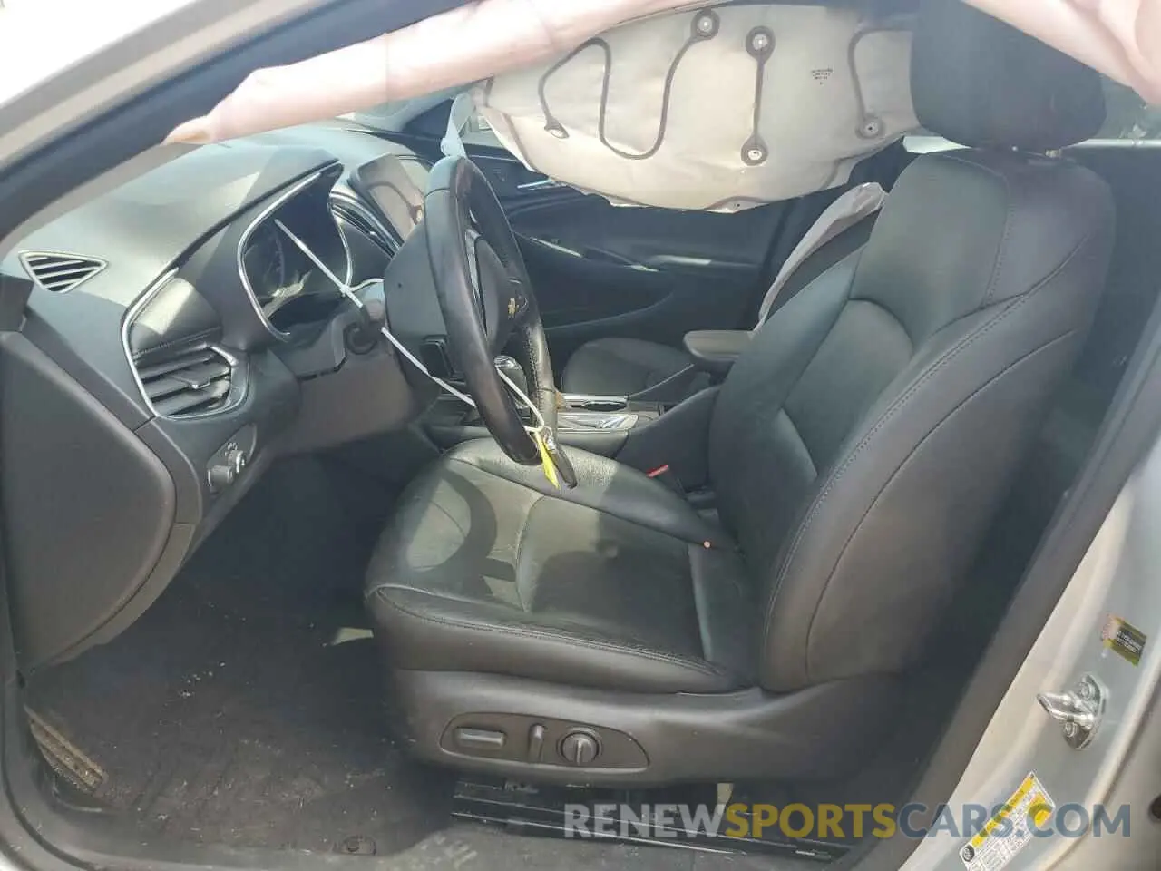 7 Photograph of a damaged car 1G1ZD5ST5KF111393 CHEVROLET MALIBU 2019