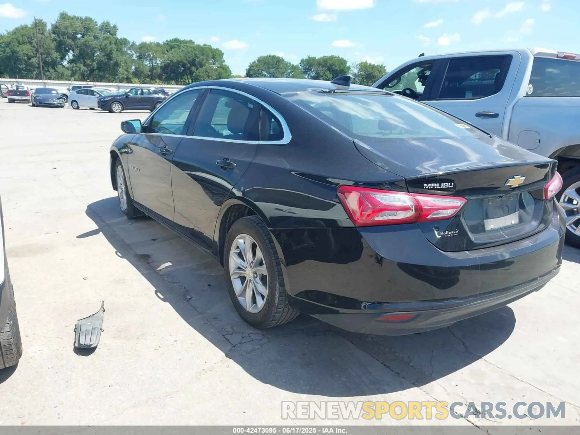 3 Photograph of a damaged car 1G1ZD5ST5KF111717 CHEVROLET MALIBU 2019