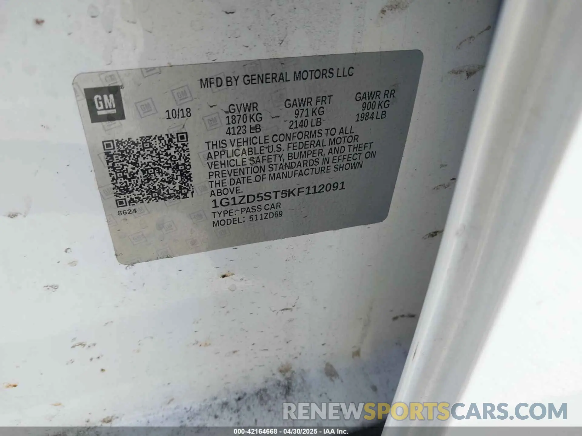 9 Photograph of a damaged car 1G1ZD5ST5KF112091 CHEVROLET MALIBU 2019