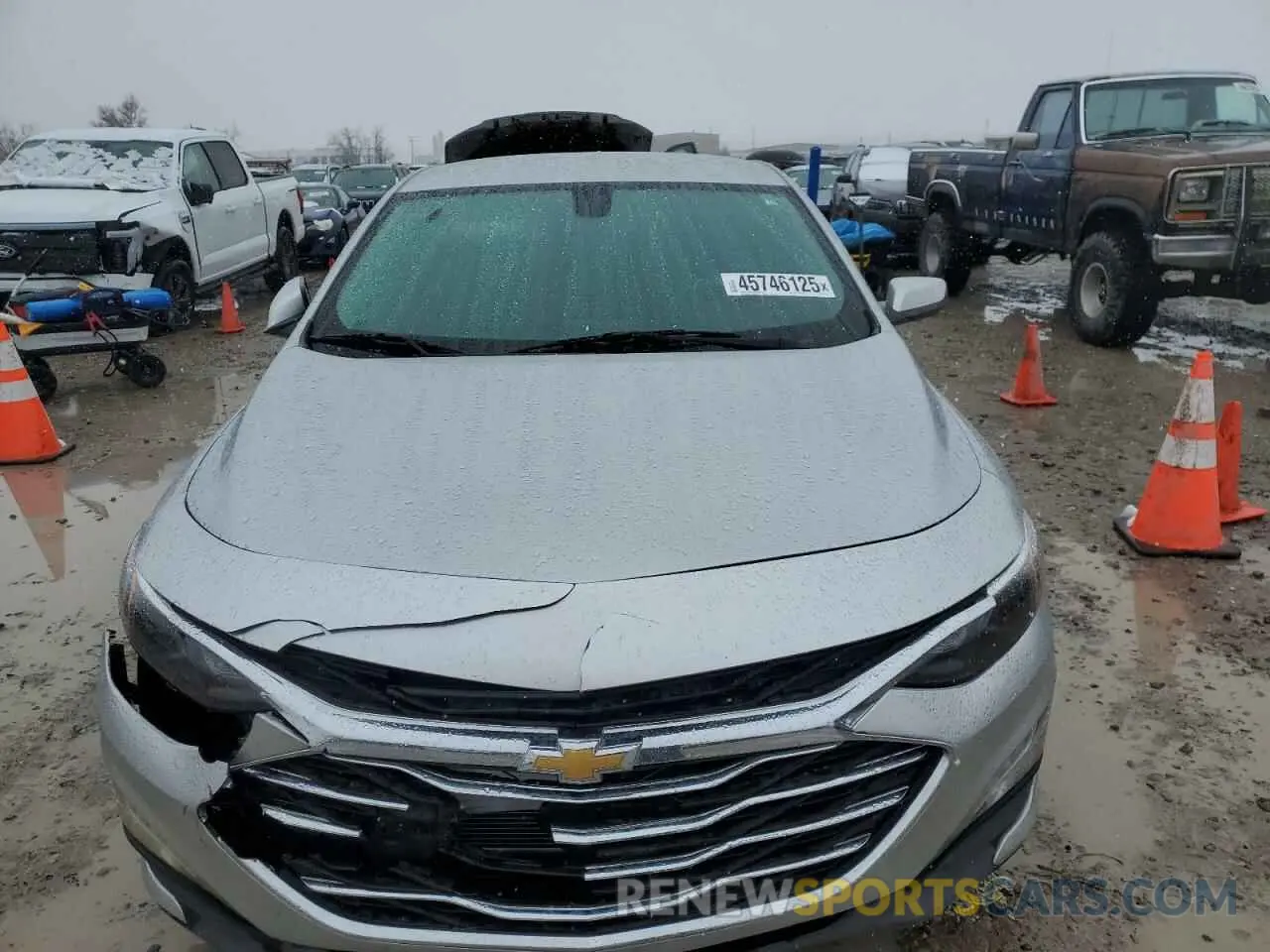 5 Photograph of a damaged car 1G1ZD5ST5KF112835 CHEVROLET MALIBU 2019