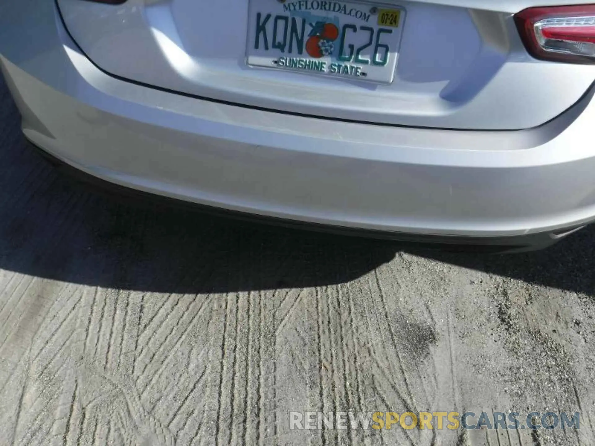 3 Photograph of a damaged car 1G1ZD5ST5KF132180 CHEVROLET MALIBU 2019