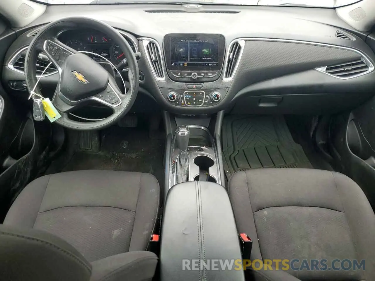 8 Photograph of a damaged car 1G1ZD5ST5KF134754 CHEVROLET MALIBU 2019