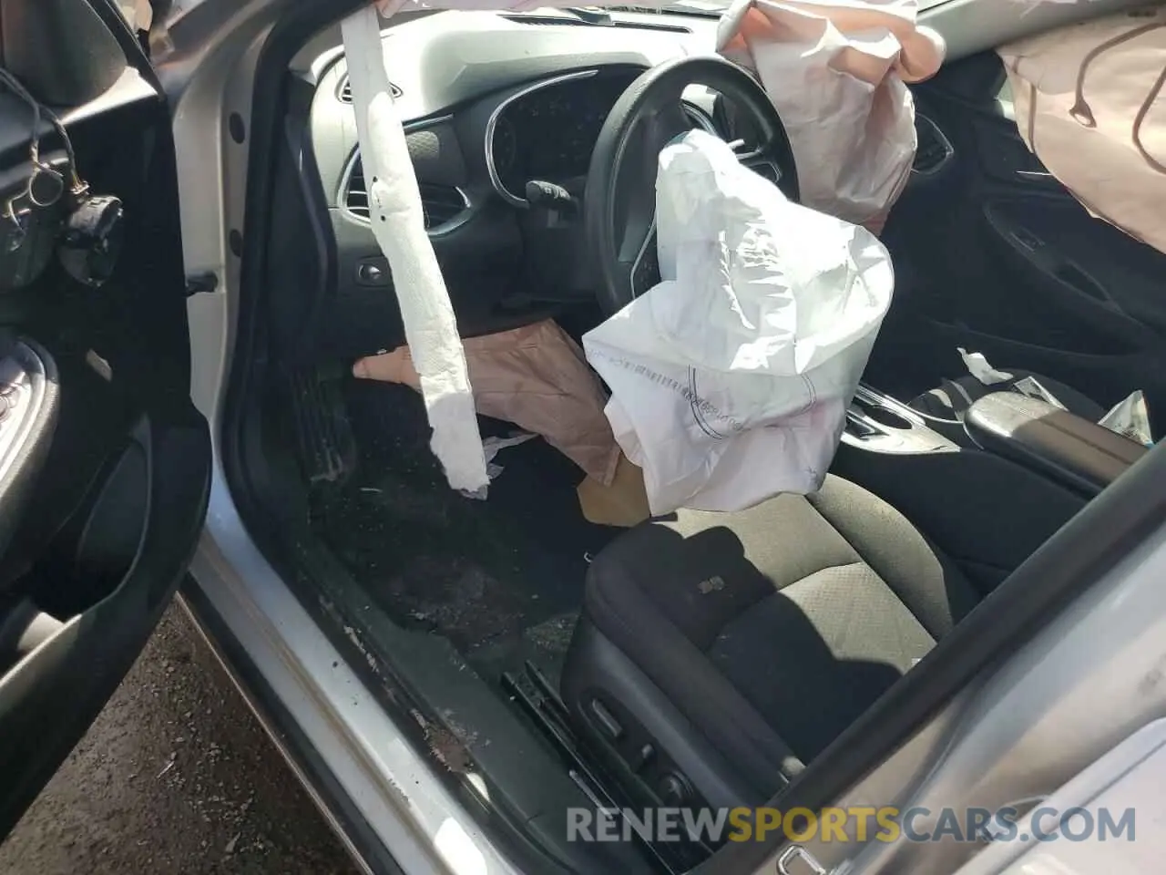 8 Photograph of a damaged car 1G1ZD5ST5KF146337 CHEVROLET MALIBU 2019