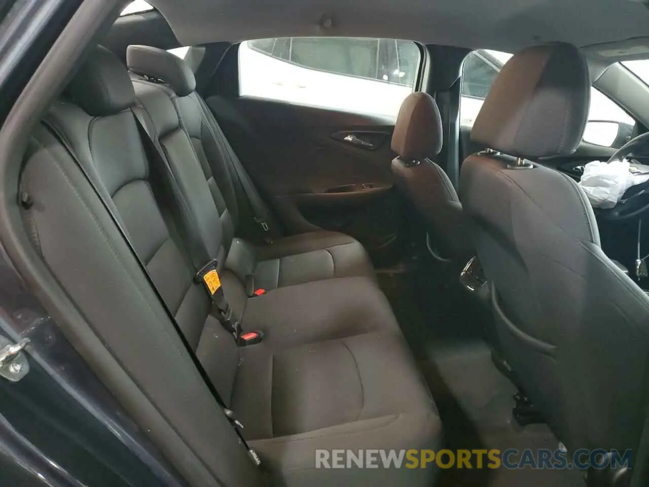 11 Photograph of a damaged car 1G1ZD5ST5KF147777 CHEVROLET MALIBU 2019