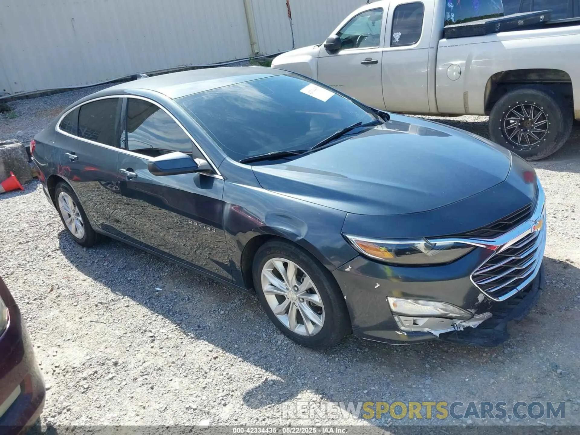 1 Photograph of a damaged car 1G1ZD5ST5KF158102 CHEVROLET MALIBU 2019