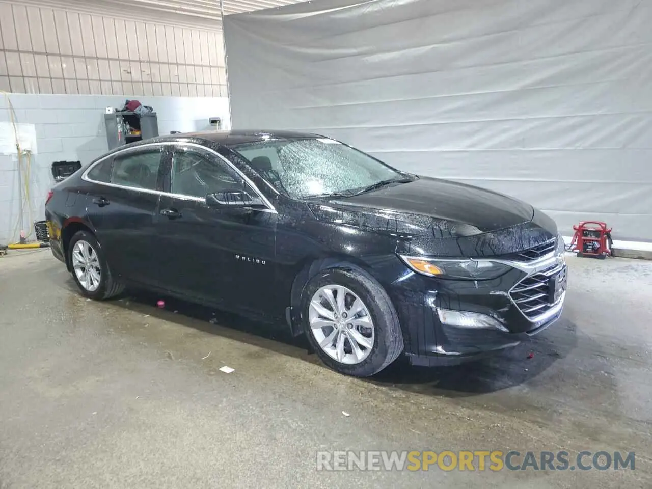 4 Photograph of a damaged car 1G1ZD5ST6KF115968 CHEVROLET MALIBU 2019
