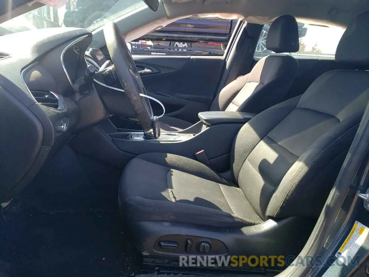 7 Photograph of a damaged car 1G1ZD5ST6KF118188 CHEVROLET MALIBU 2019
