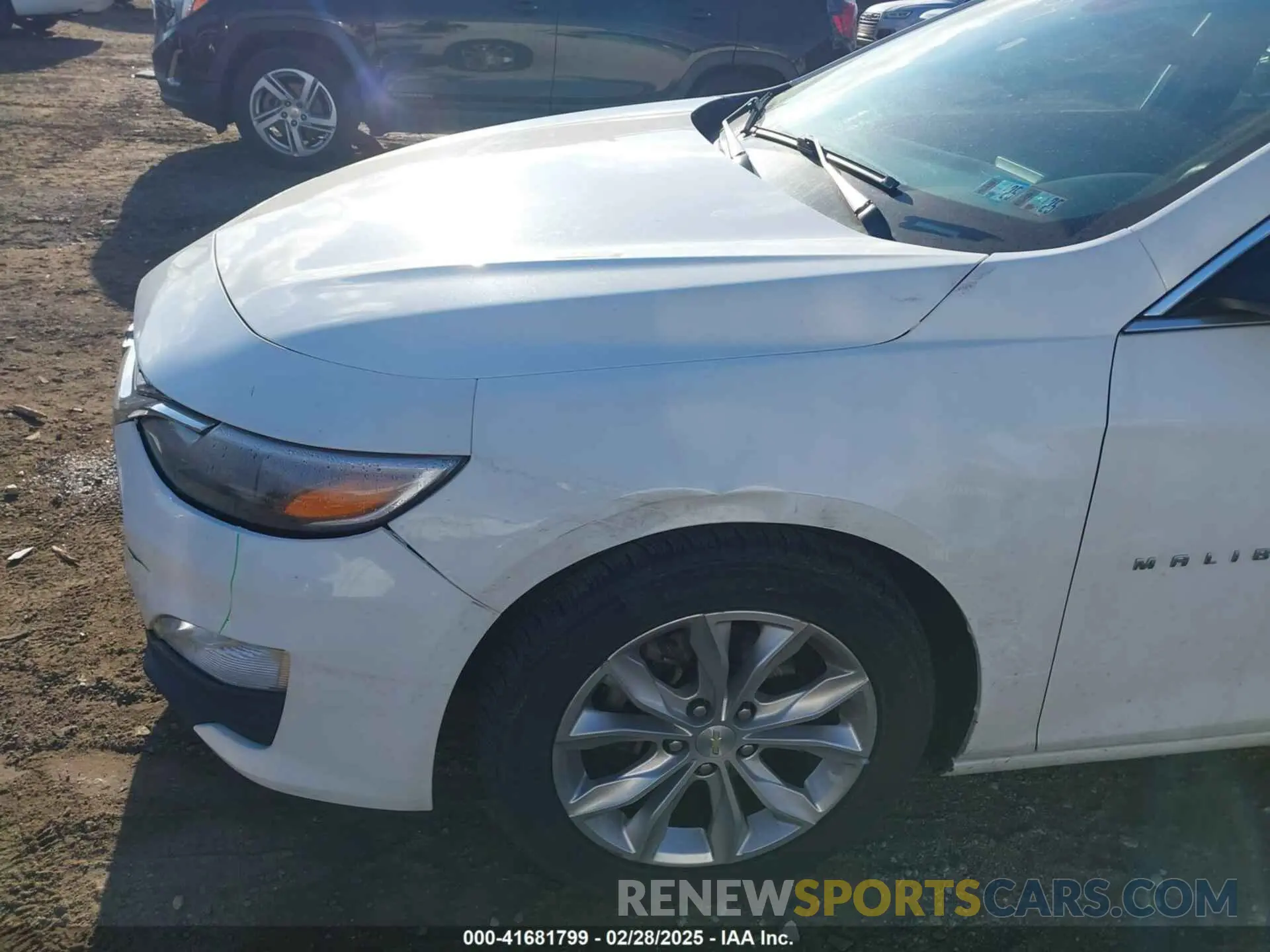 6 Photograph of a damaged car 1G1ZD5ST6KF135489 CHEVROLET MALIBU 2019