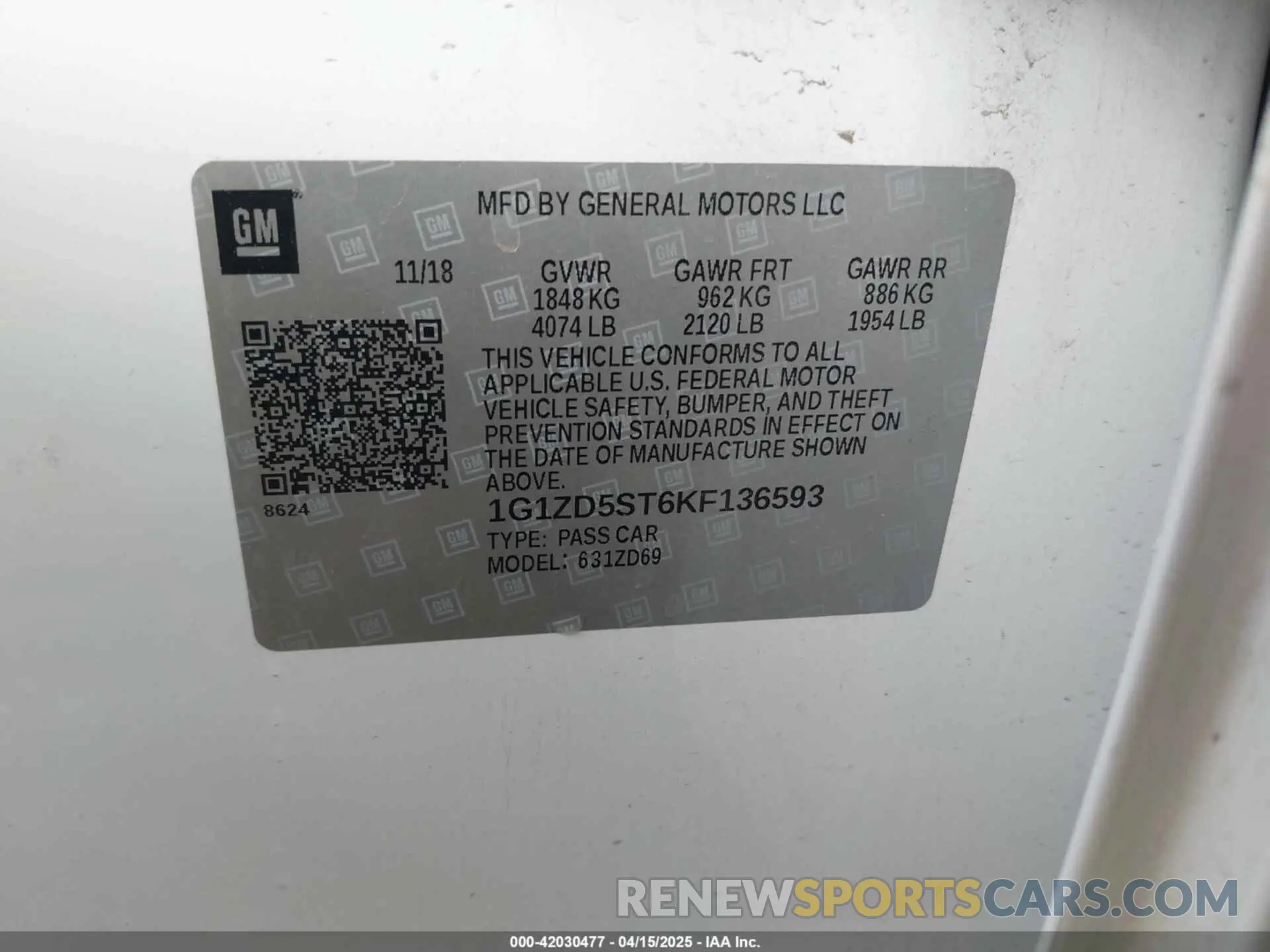 9 Photograph of a damaged car 1G1ZD5ST6KF136593 CHEVROLET MALIBU 2019
