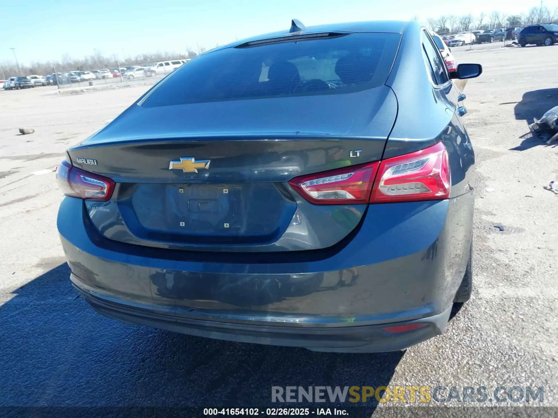 16 Photograph of a damaged car 1G1ZD5ST6KF136884 CHEVROLET MALIBU 2019