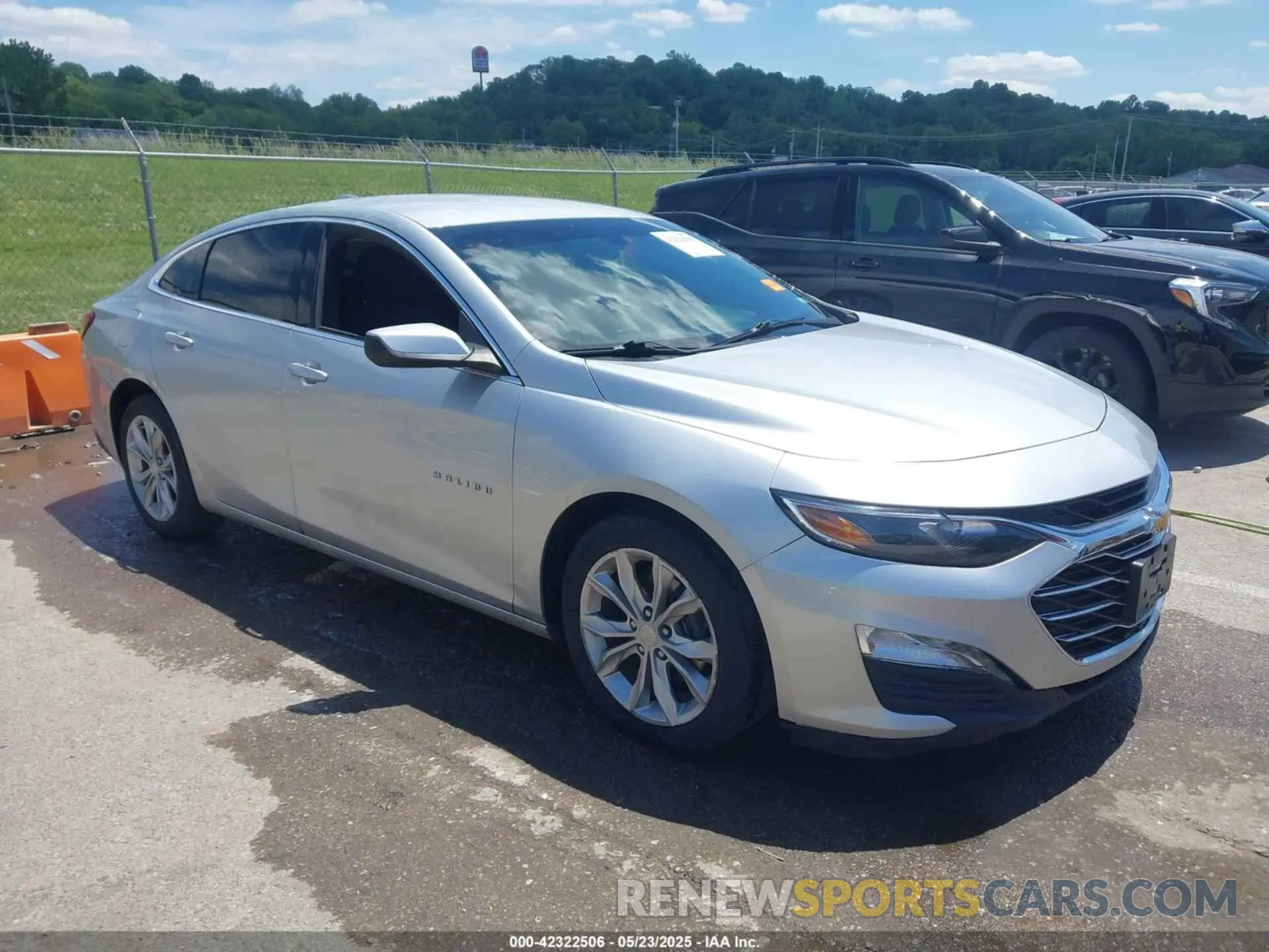 1 Photograph of a damaged car 1G1ZD5ST6KF139302 CHEVROLET MALIBU 2019