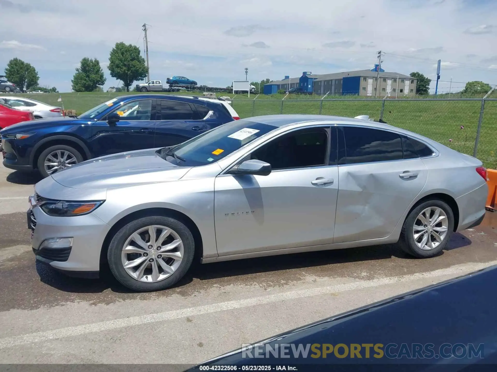 14 Photograph of a damaged car 1G1ZD5ST6KF139302 CHEVROLET MALIBU 2019