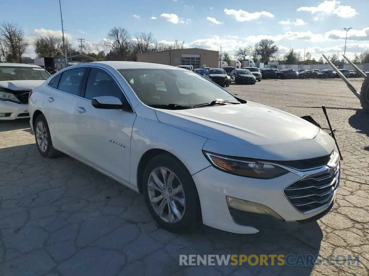 4 Photograph of a damaged car 1G1ZD5ST6KF161297 CHEVROLET MALIBU 2019